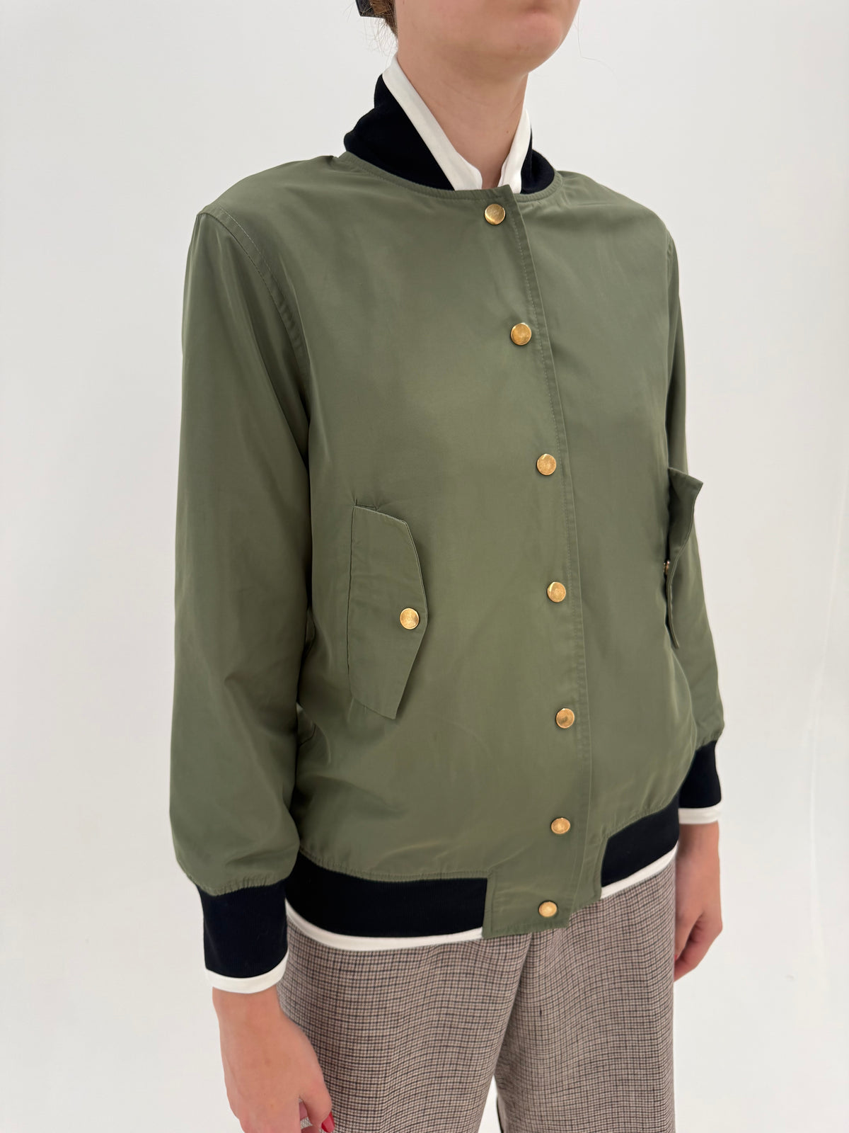 Bomber Max Mara light kaki cu feronerie aurie impermeabil
