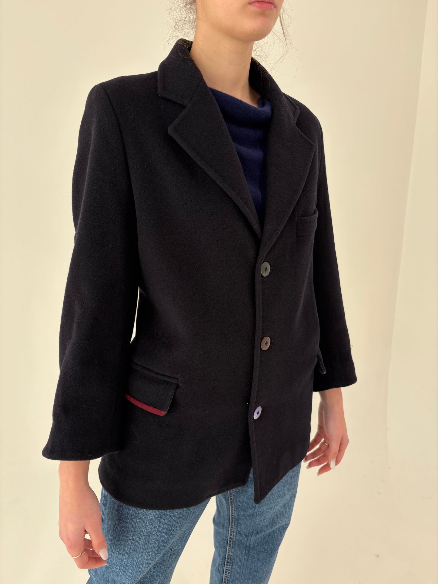 Sacou cu influențe casual chic din lana extrafina și cașmir cu inserții burgundy