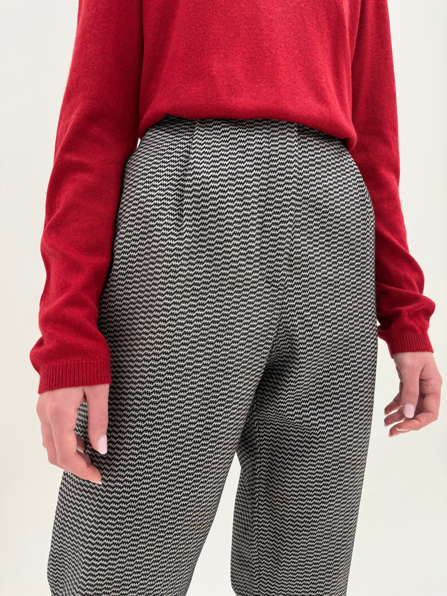 Costum vintage anii 90 de brand luxury de colecție din lana și mătase naturală