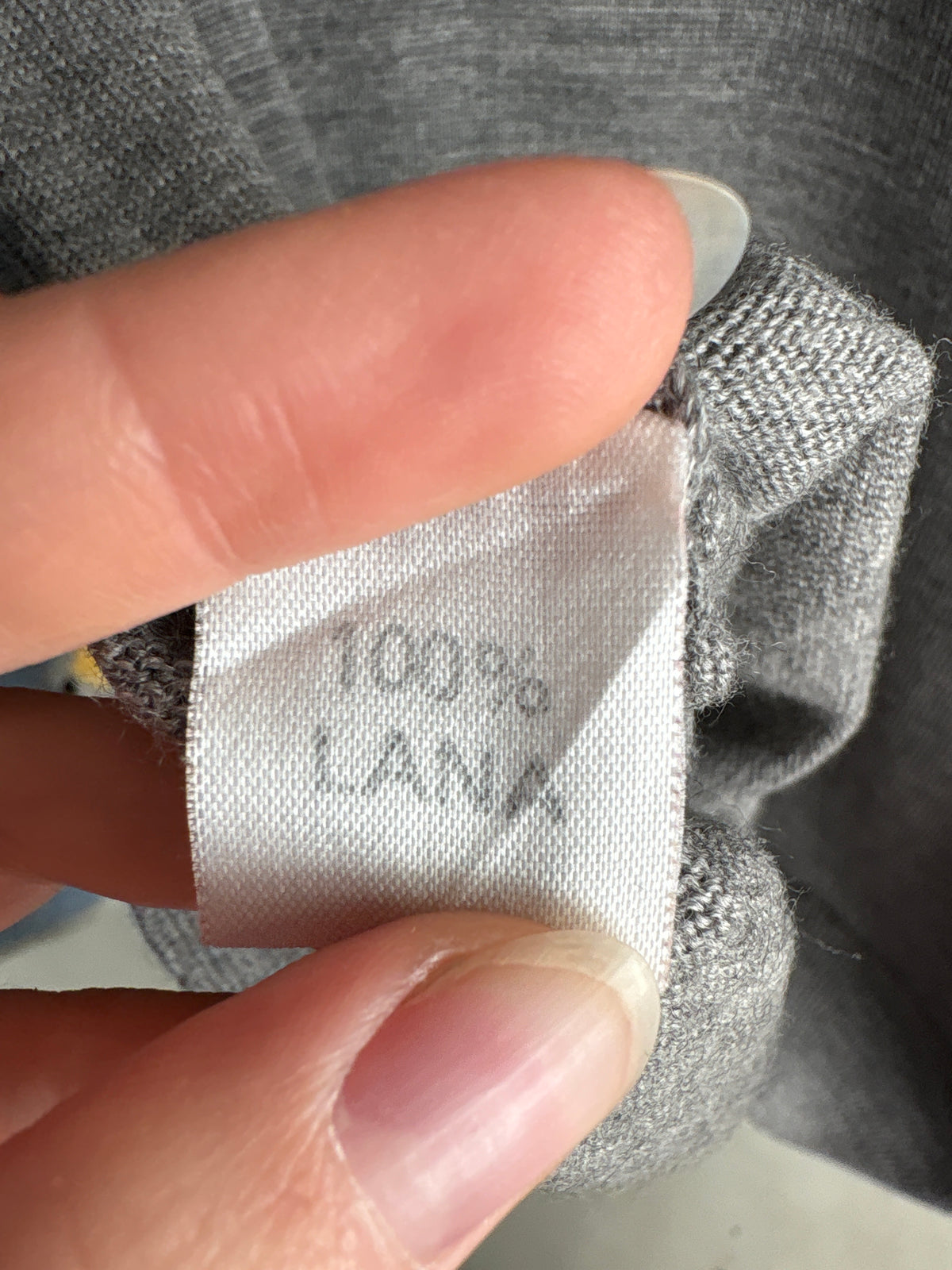 Vestă italiană silver gray din lana merino extrafina