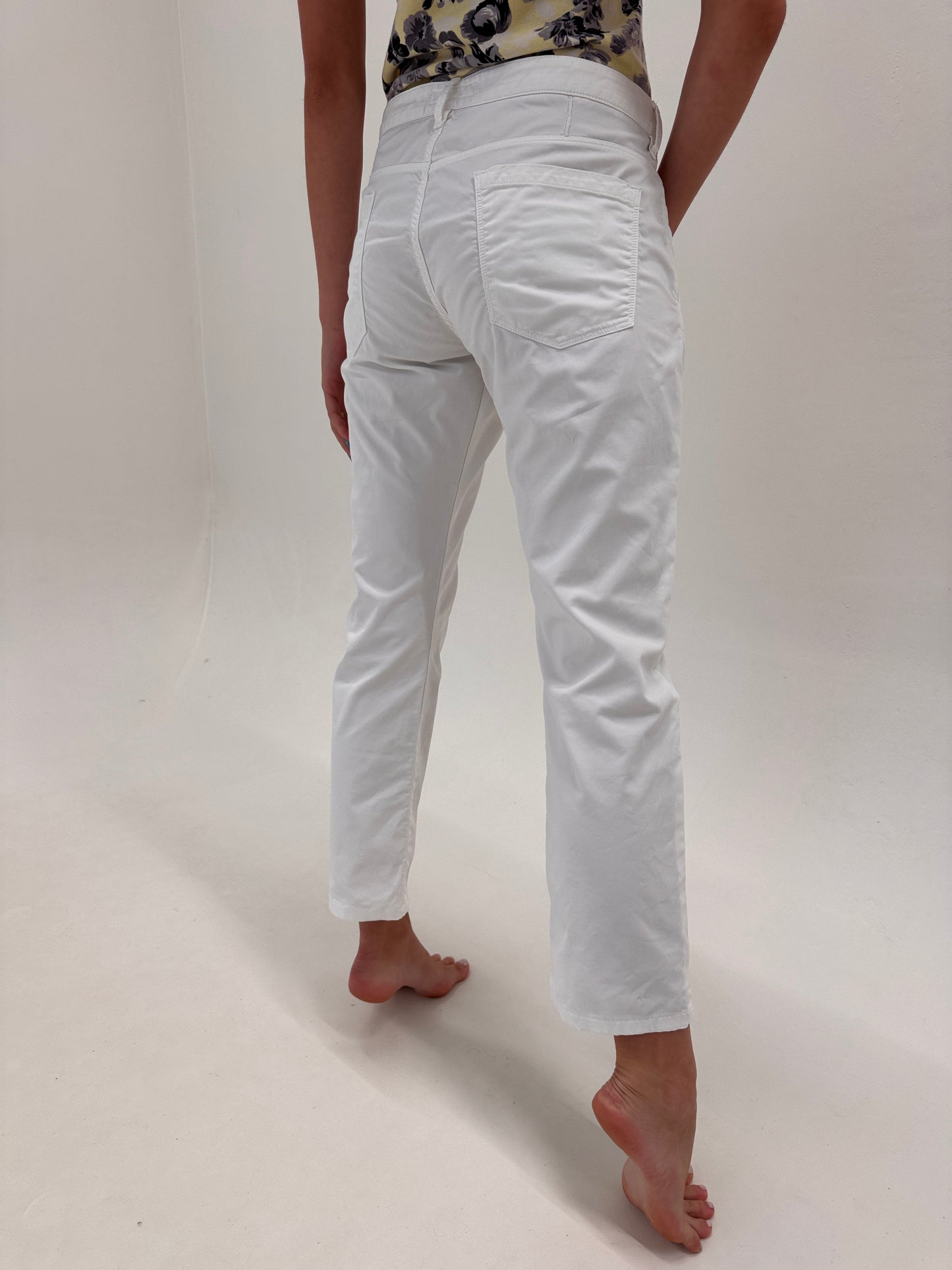 Pantaloni Burberry petite din canvas ultra confort în croi clasic atemporal