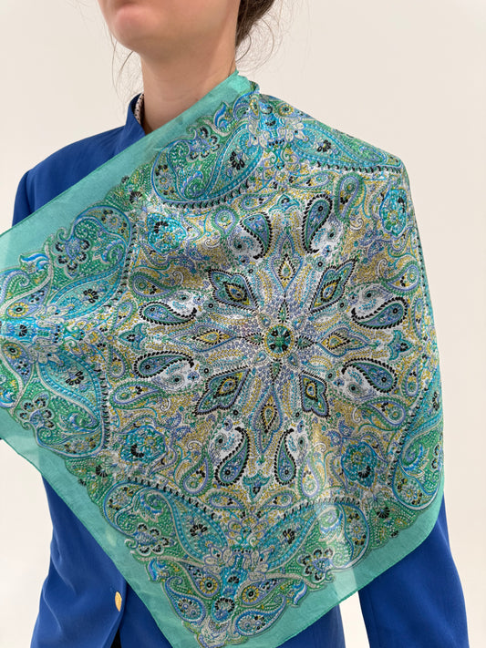 Eșarfă din mătase naturală cu print paisley