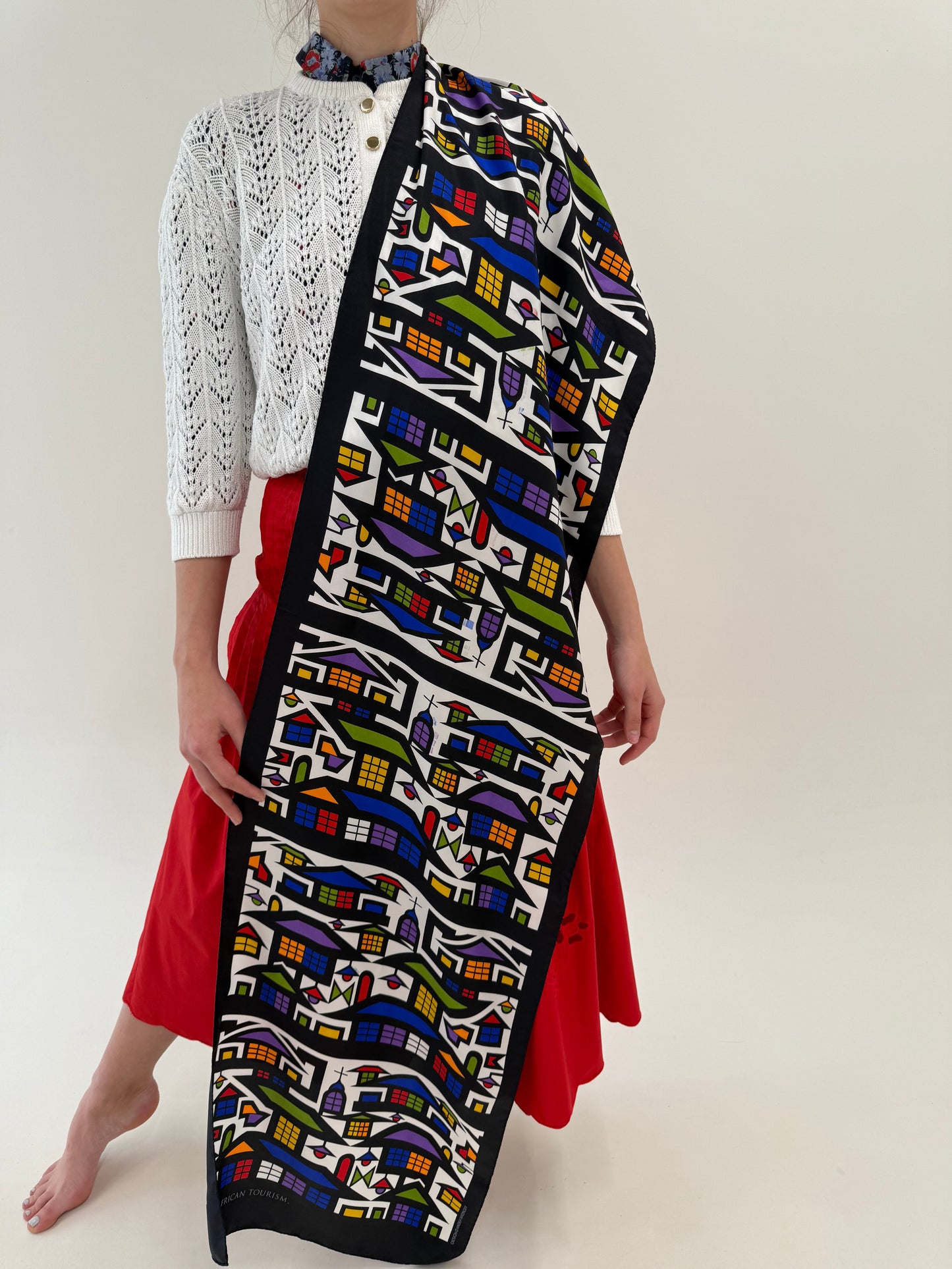 Eșarfă din mătase natural cu print geometric în culori tari