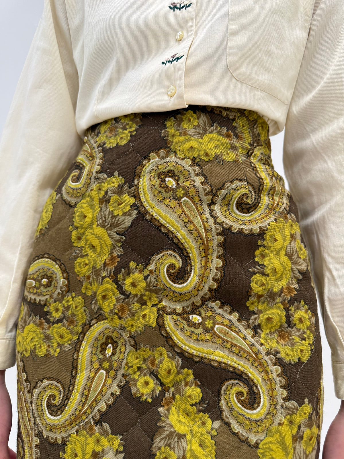 Fustă italiană cu print paisley și culori superbe din mătase fin de lana extrafina