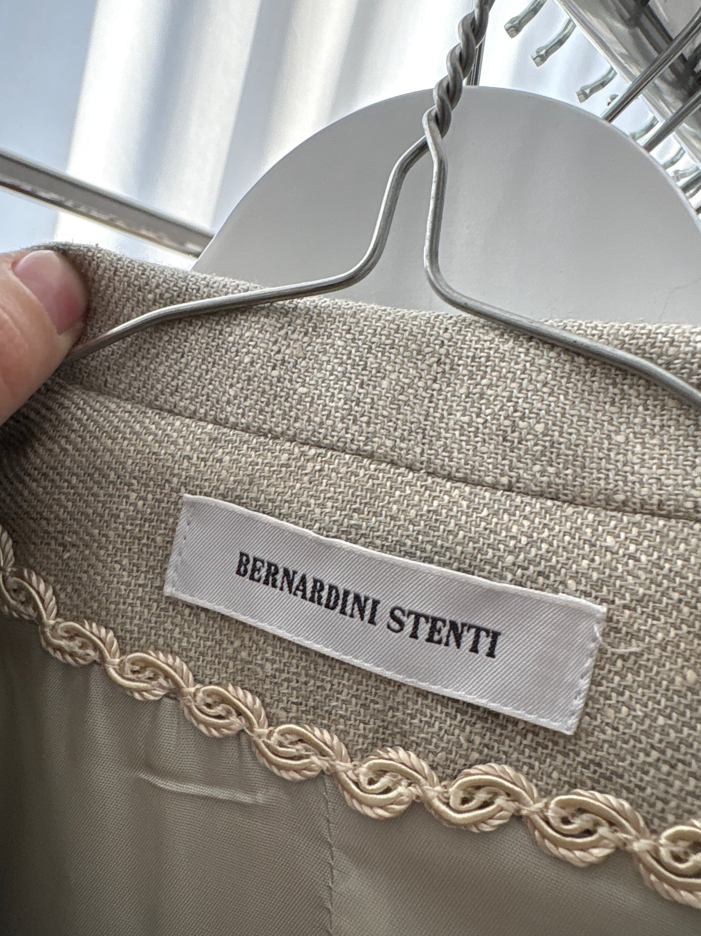 Deux piece high end din lanita foarte subțire cu mătase naturală very light green