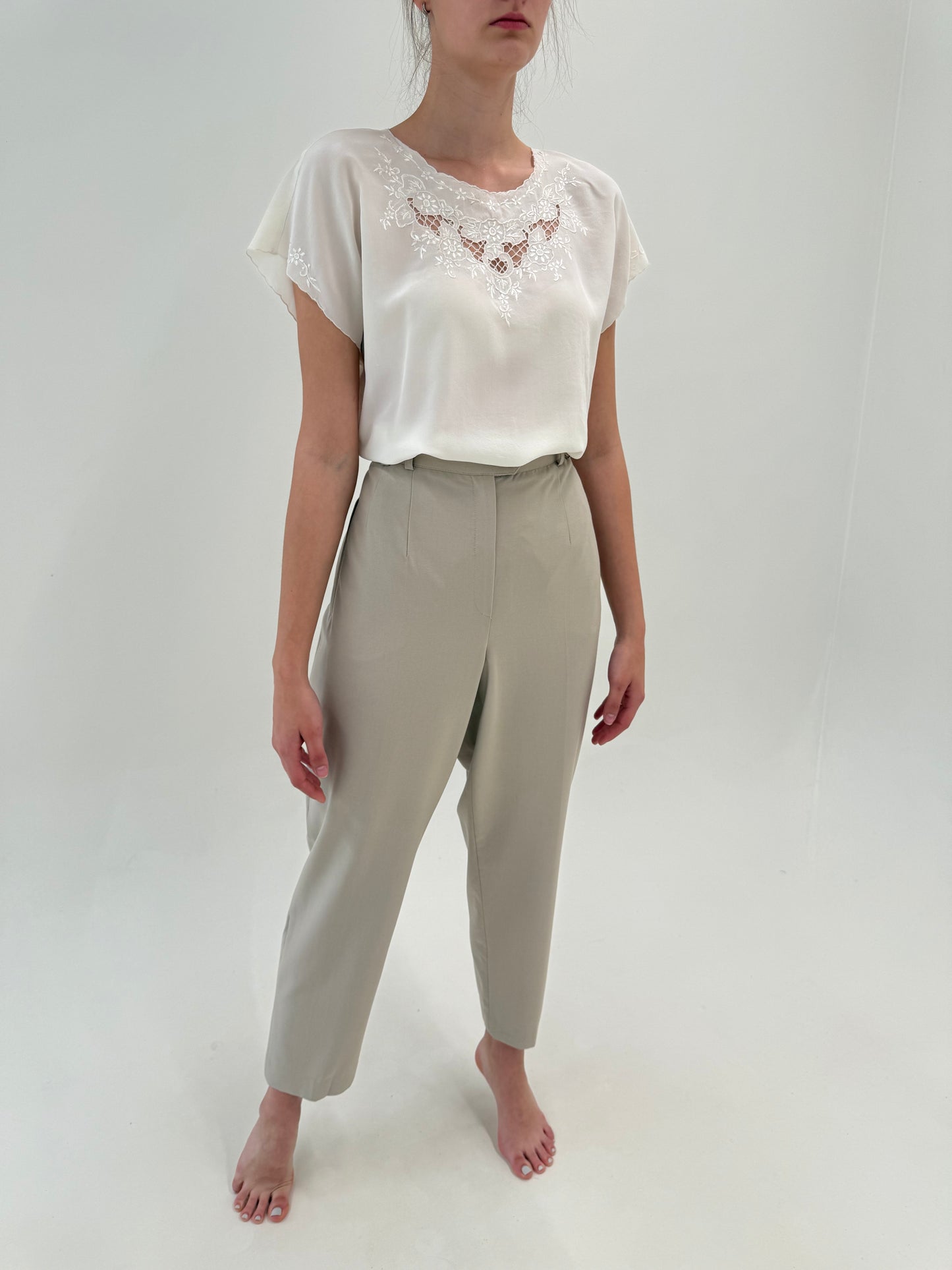Pantaloni business sand nude din twill de bumbac ultra confort tall