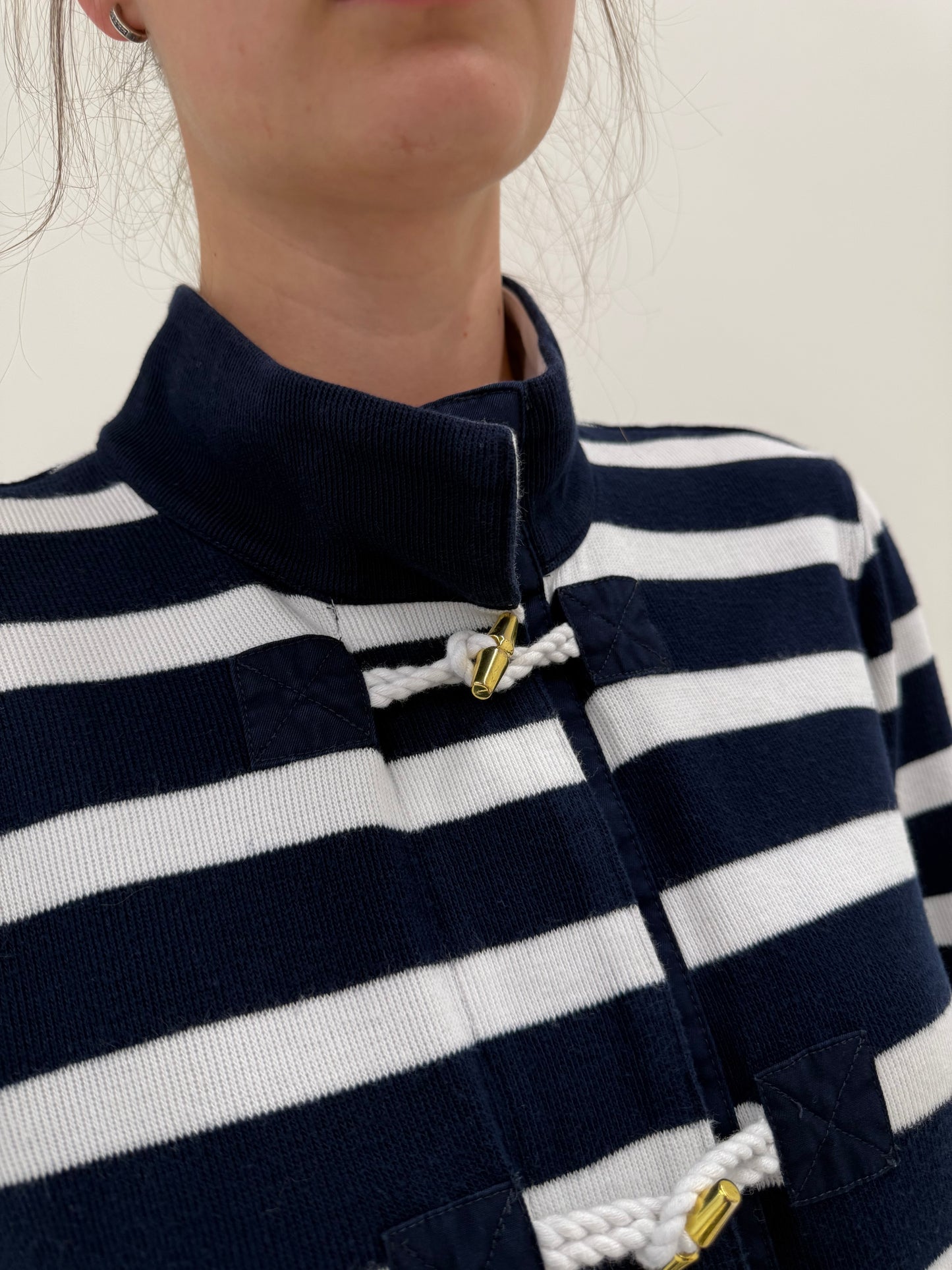 Jacheta Ralph Lauren în dungi cu influențe nautice și închidere cu auriu