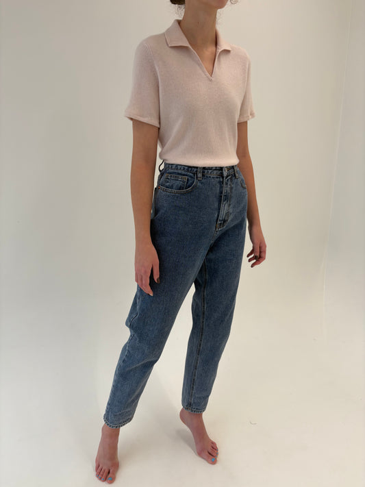 Jeans premium mom fit tall cu talie ultra înaltă și solduri generoase