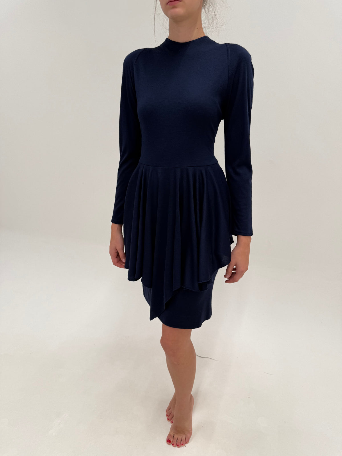 Rochie vintage italiană cu efect de peplum cambrata din cea mai fină lana midnight blue