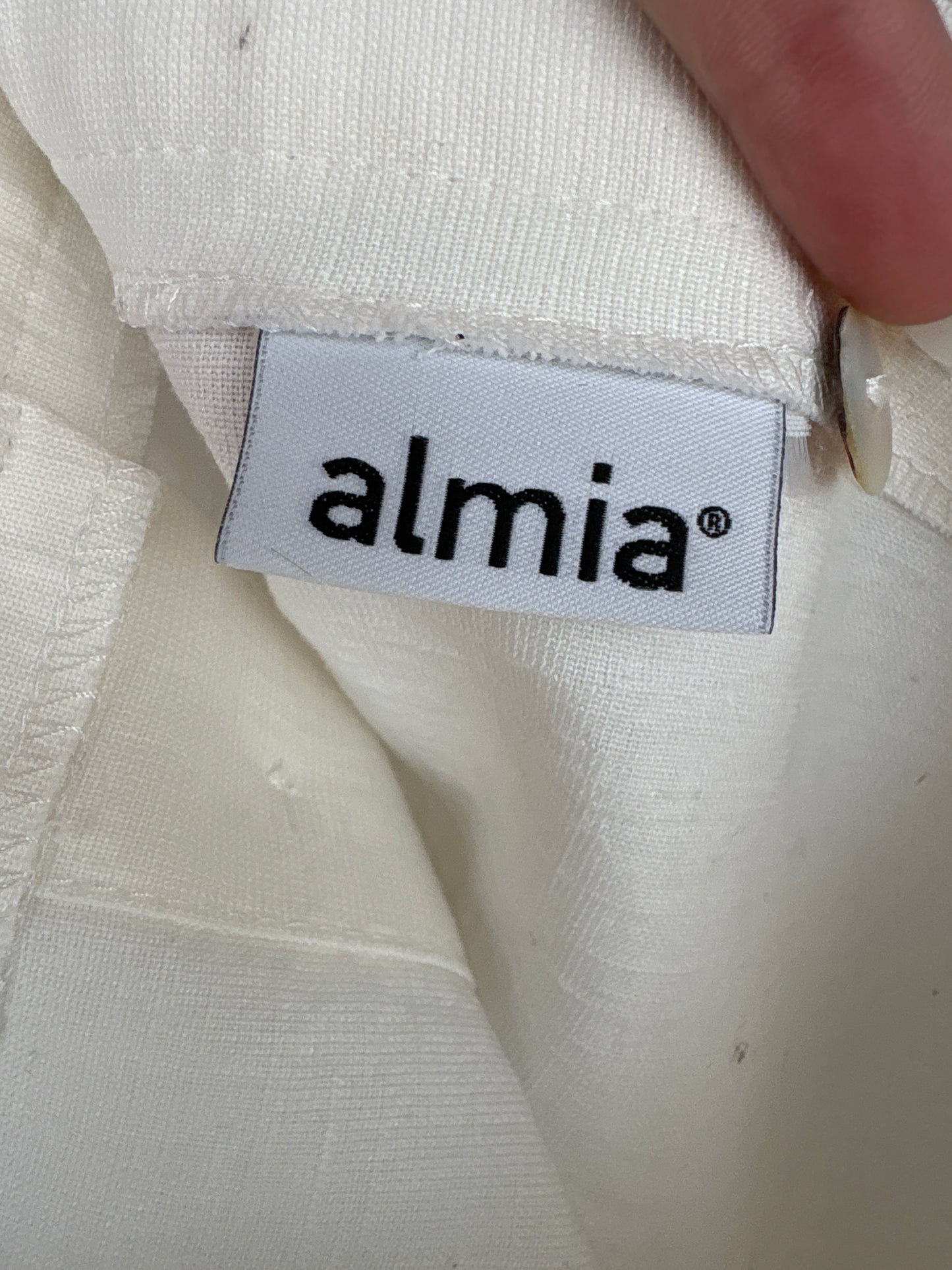 Fustă maxi din in premium în croi minimalist cu nasturi mother of pearl