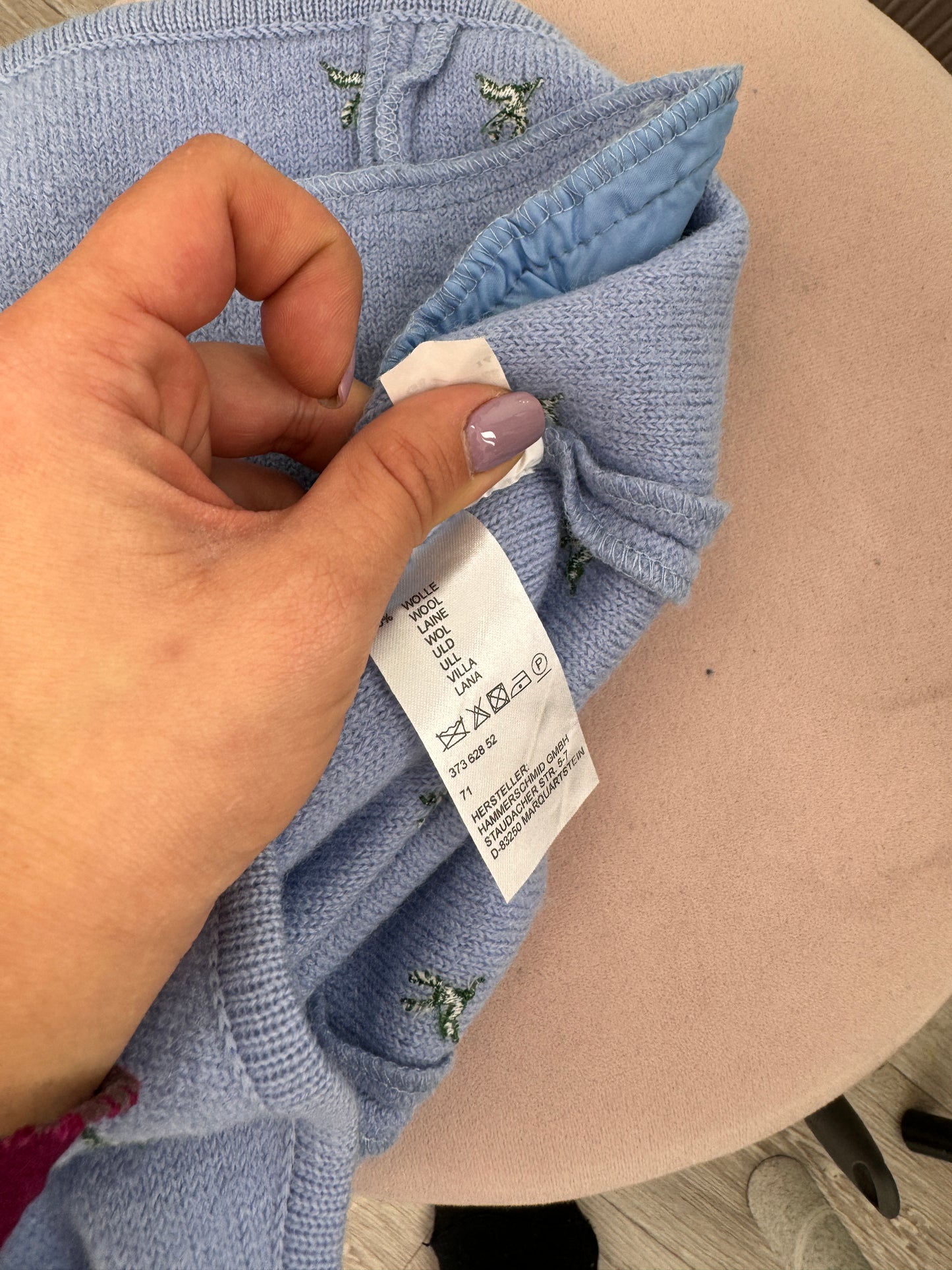 Sacou baby blue din boiled wool cu broderie verde tare și nasturi metalici