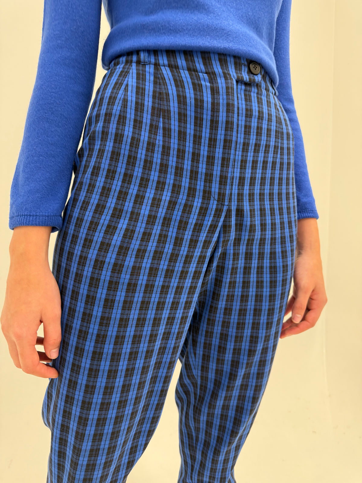 Pantaloni tall țigaretă în carouri cu talie ultra înaltă elastică din stofita strech