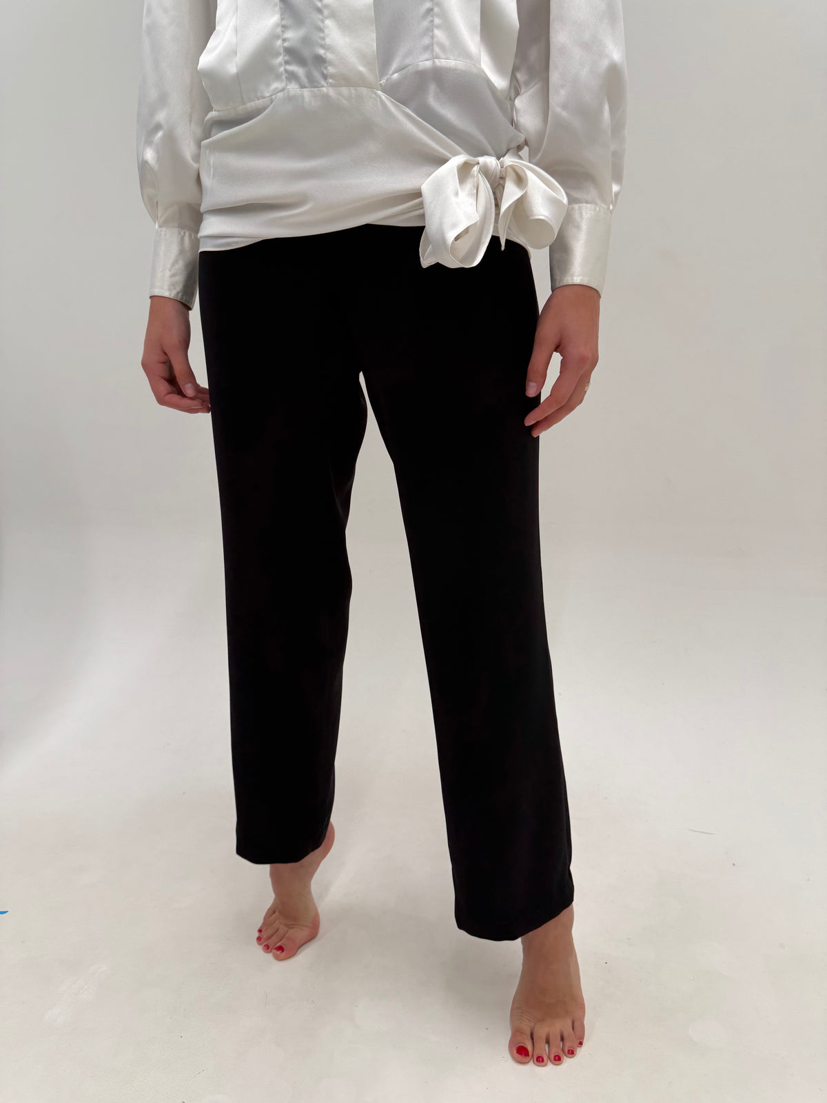 Pantaloni de brand premium negri clasici tall din stofita