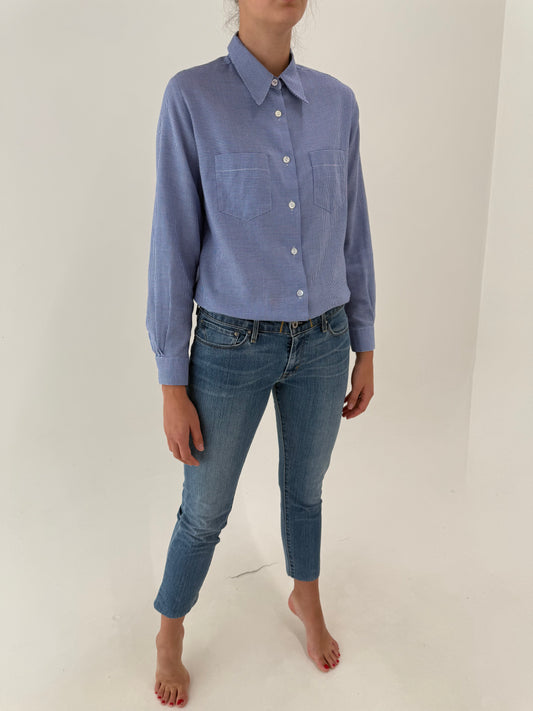 Jeans Levi’s petite ultra confort modelatori classic wash in croi revenit în trend