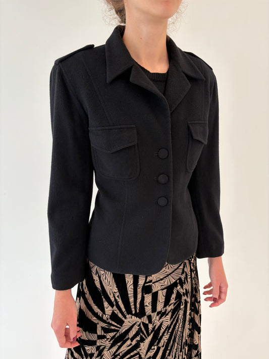 Jacheta din stofă de cașmir 100% plină cambrata neagră