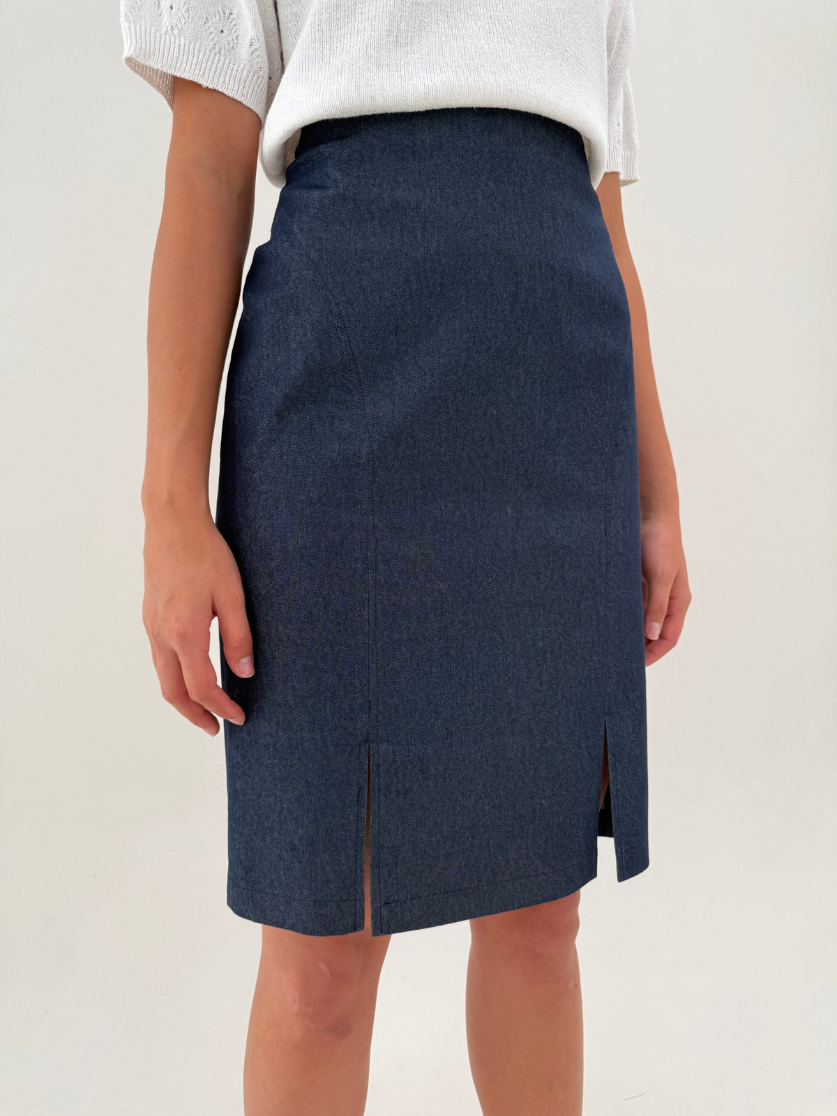 Deux piece clasic italian din jeans modelator extrem de chic