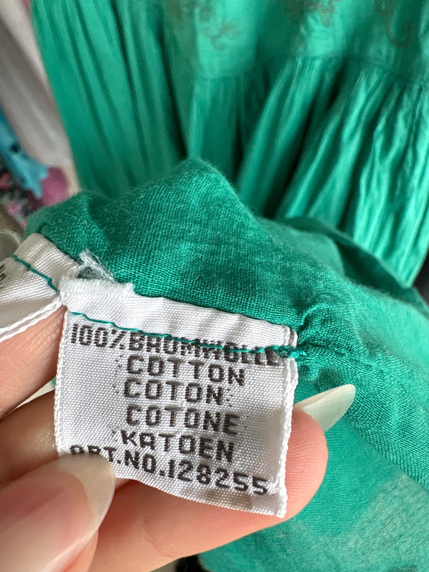 Rochie vintage maxi din pânză moale de bumbac emerald green cu broderie și decupaj
