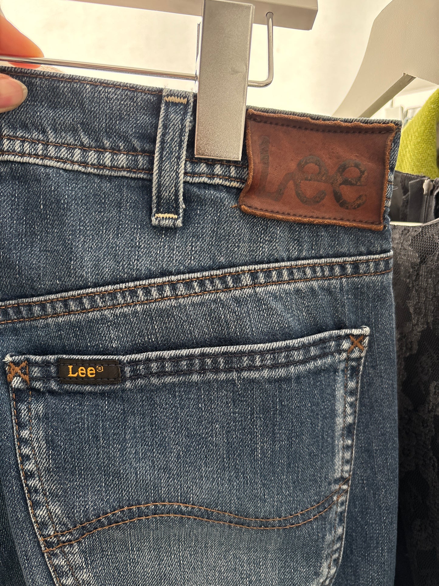 Jeans vintage premium tall ușor evazați dark wash