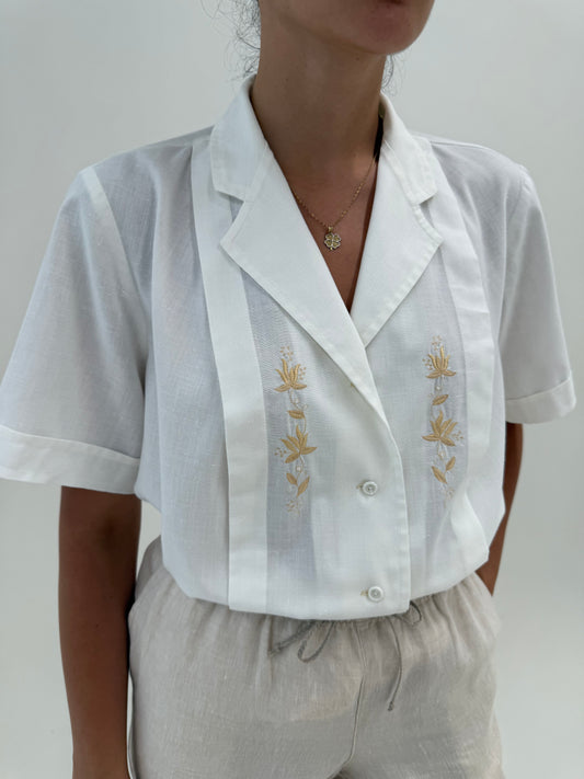 Cămașa din panzica de bumbac premium cu broderie manuală camel superbă