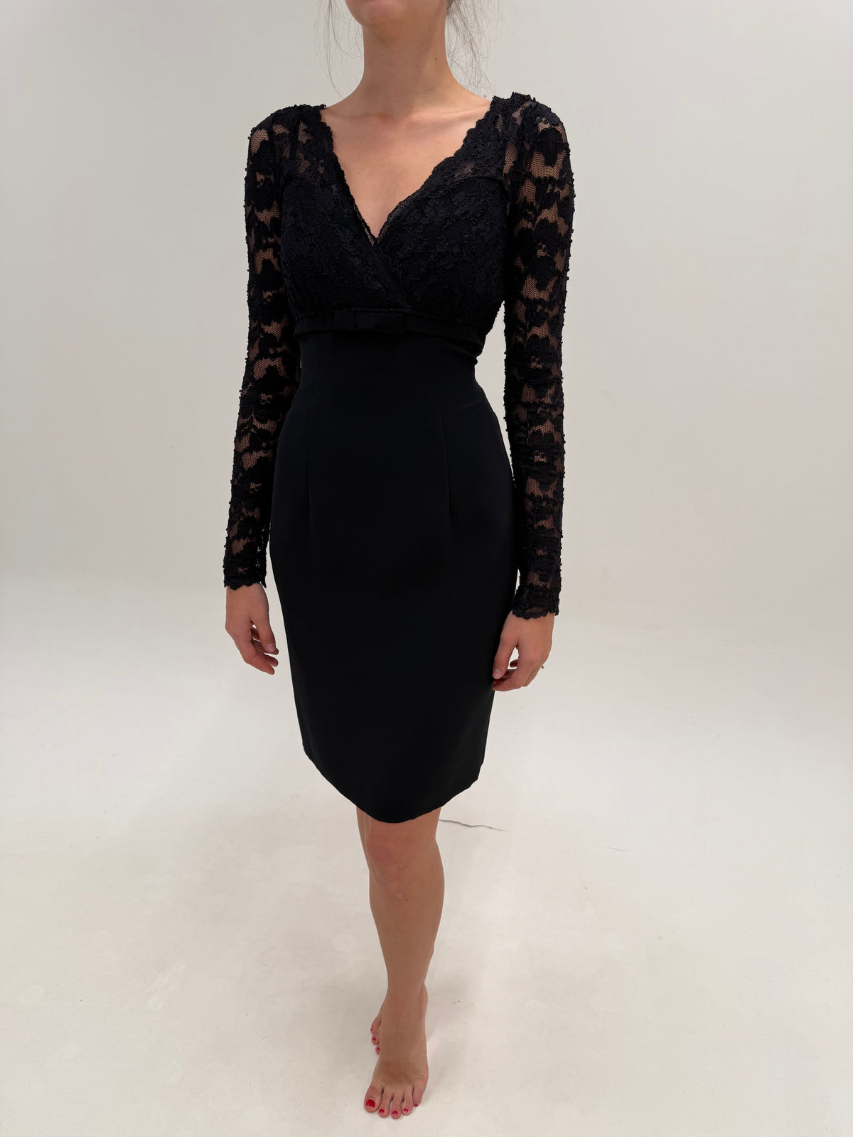 LBD vintage Madeleine în cori clasic ultra feminin cu talie ultra marcată și dantelă