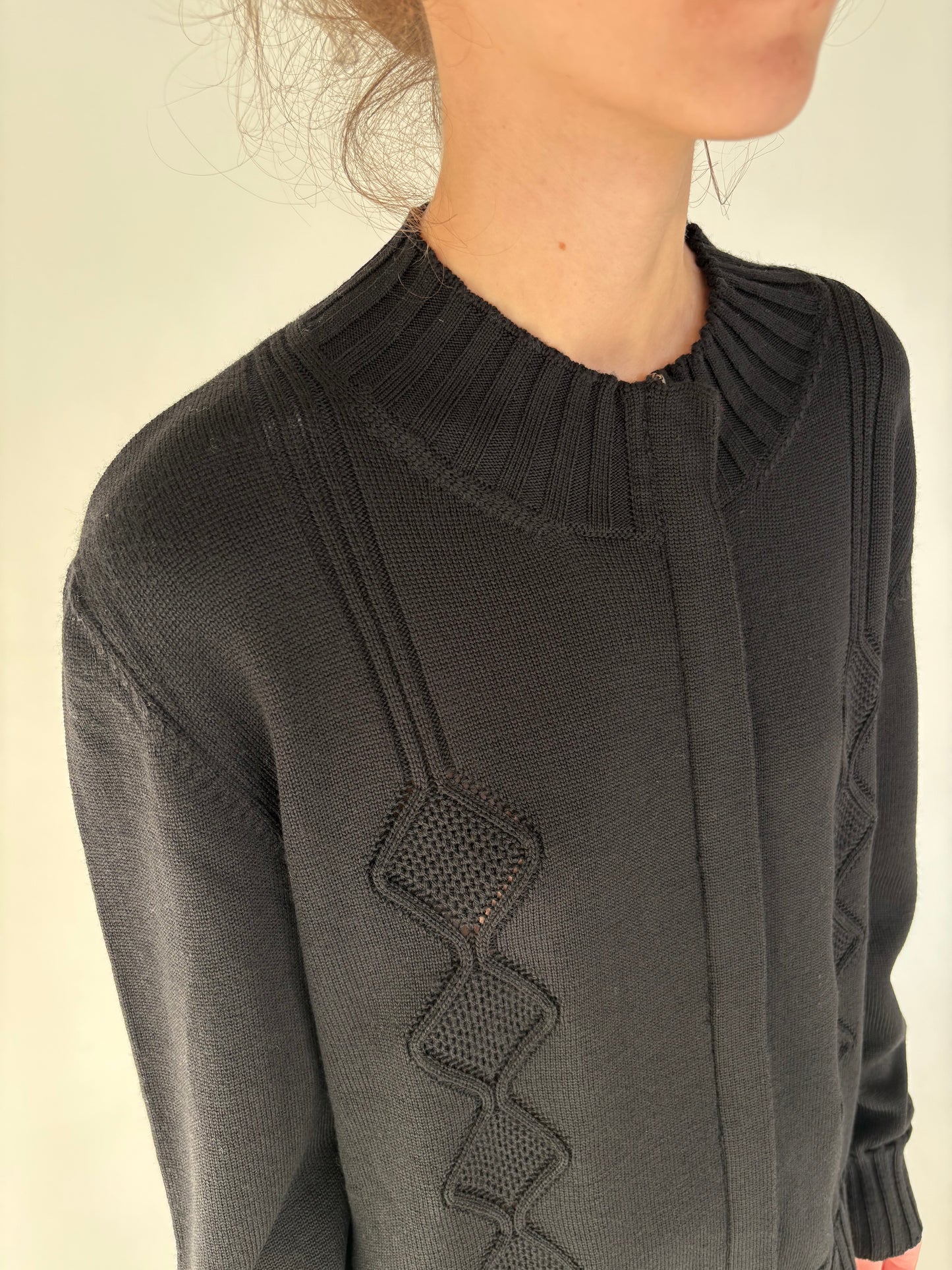 Cardigan high end negru italian din lana merino extrafina de gramaj mare