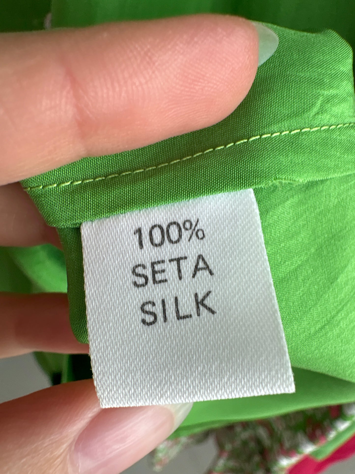 Camasa din mătase naturală kelly green cu guler din macrame lucrat manual