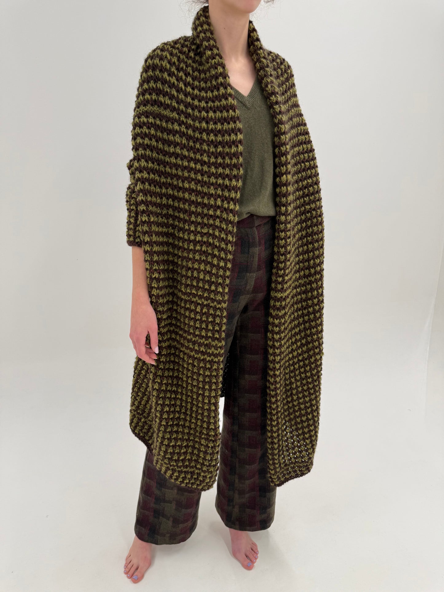 Cardigan maxi chuncky knit în croi oversized 70% lana extrafina