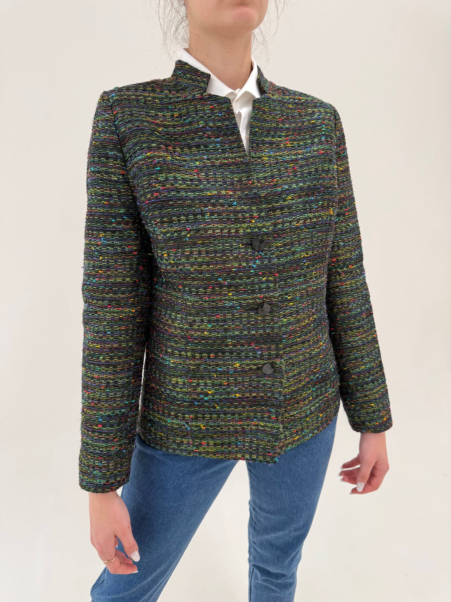 Sacou cu revere reinterpretate din tweed curcubeu excepțional