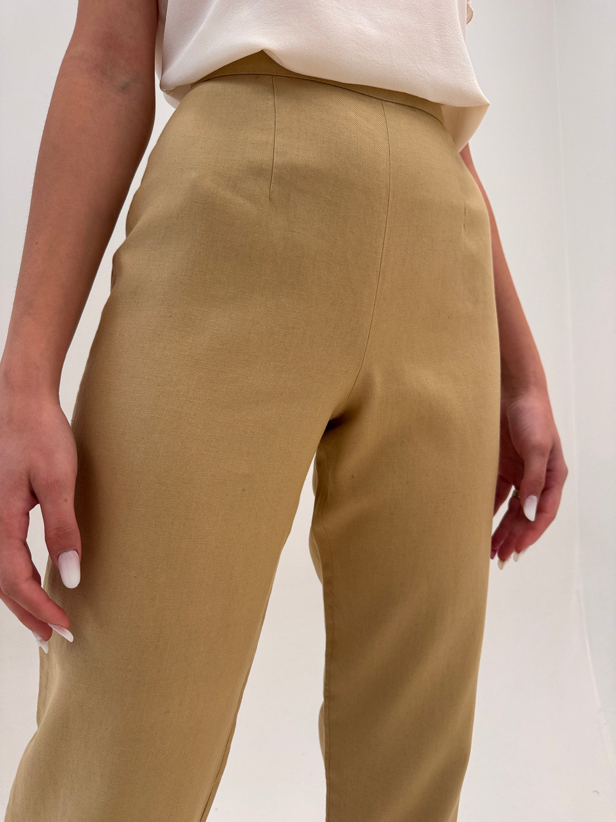 Pantaloni camel Marella by Max Mara din pânză de excepțională de in și bumbac