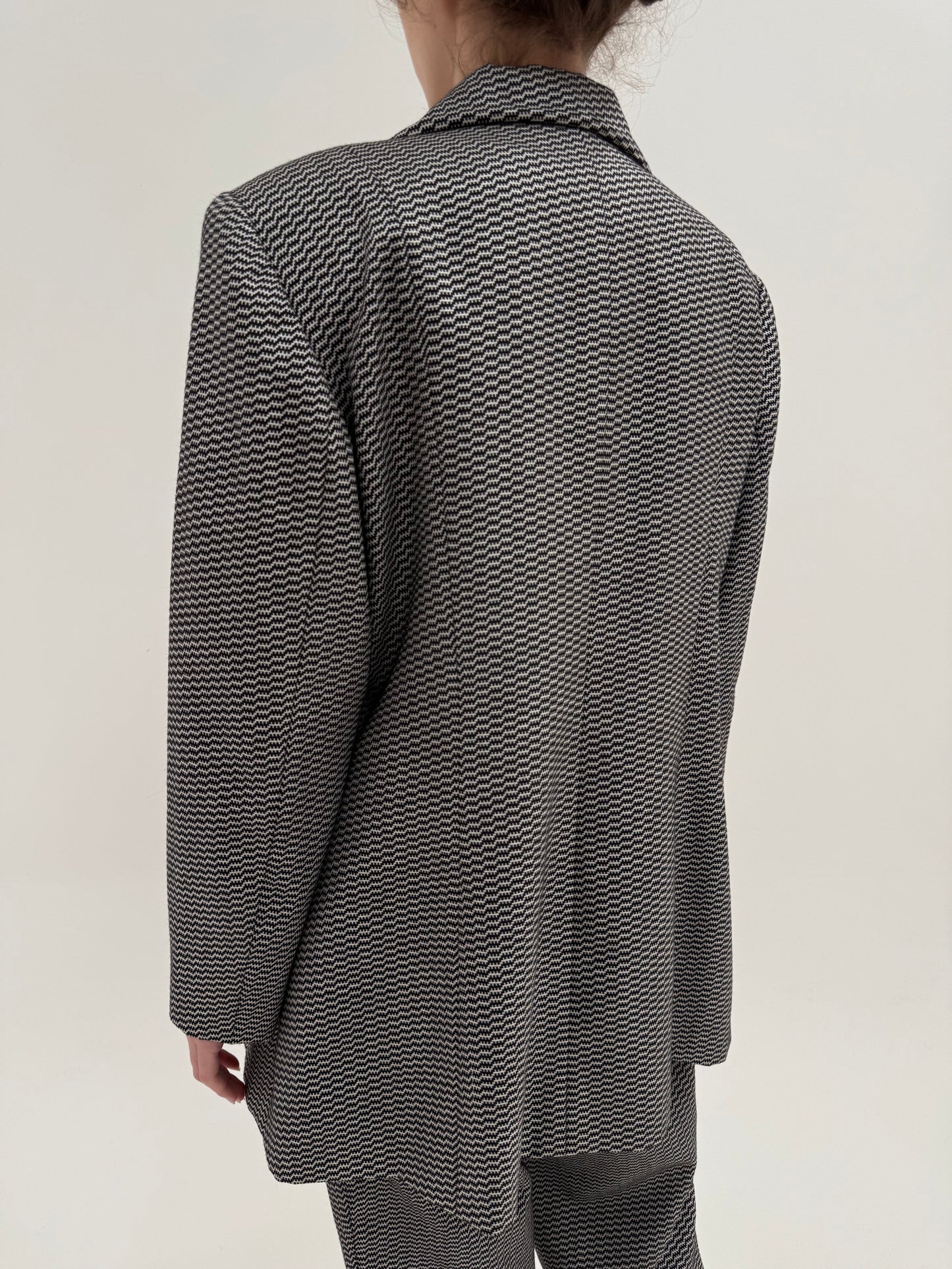 Costum vintage anii 90 de brand luxury de colecție din lana și mătase naturală