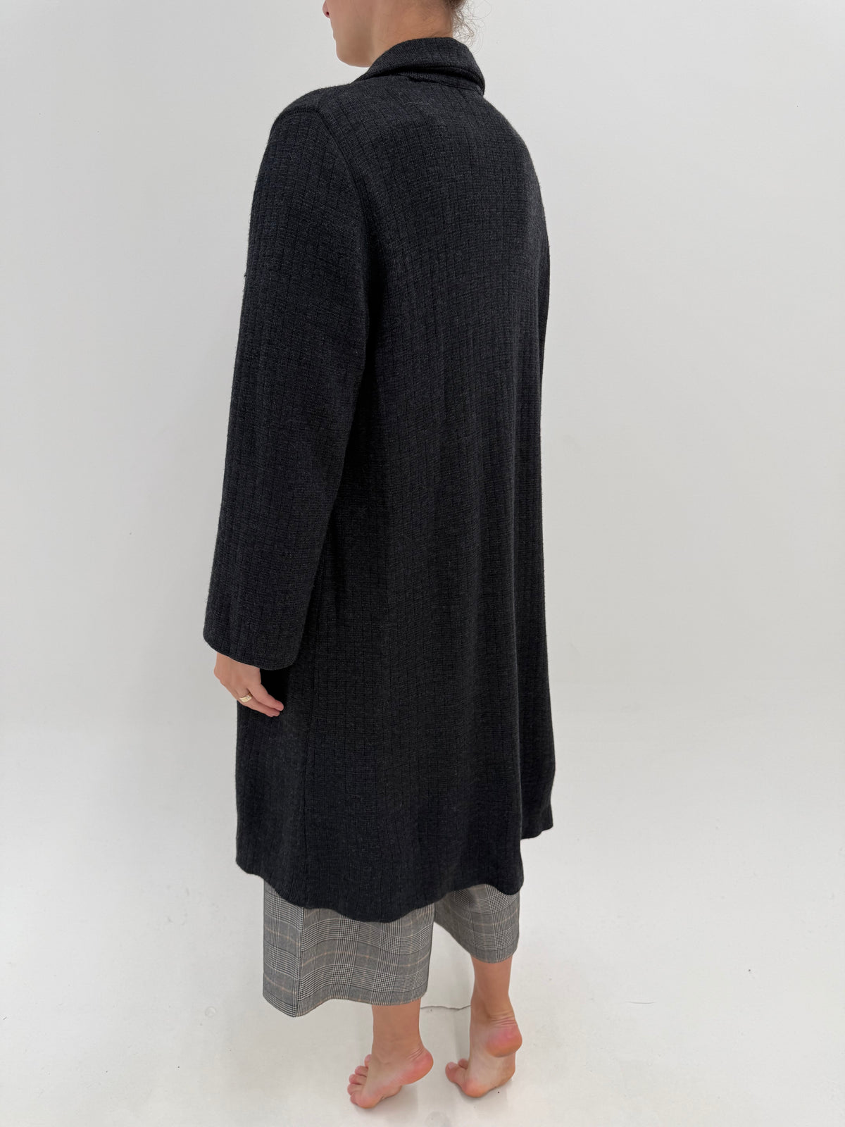 Cardigan tip pardesiu lung italian cu buzunare din lana extrafina charcoal gray