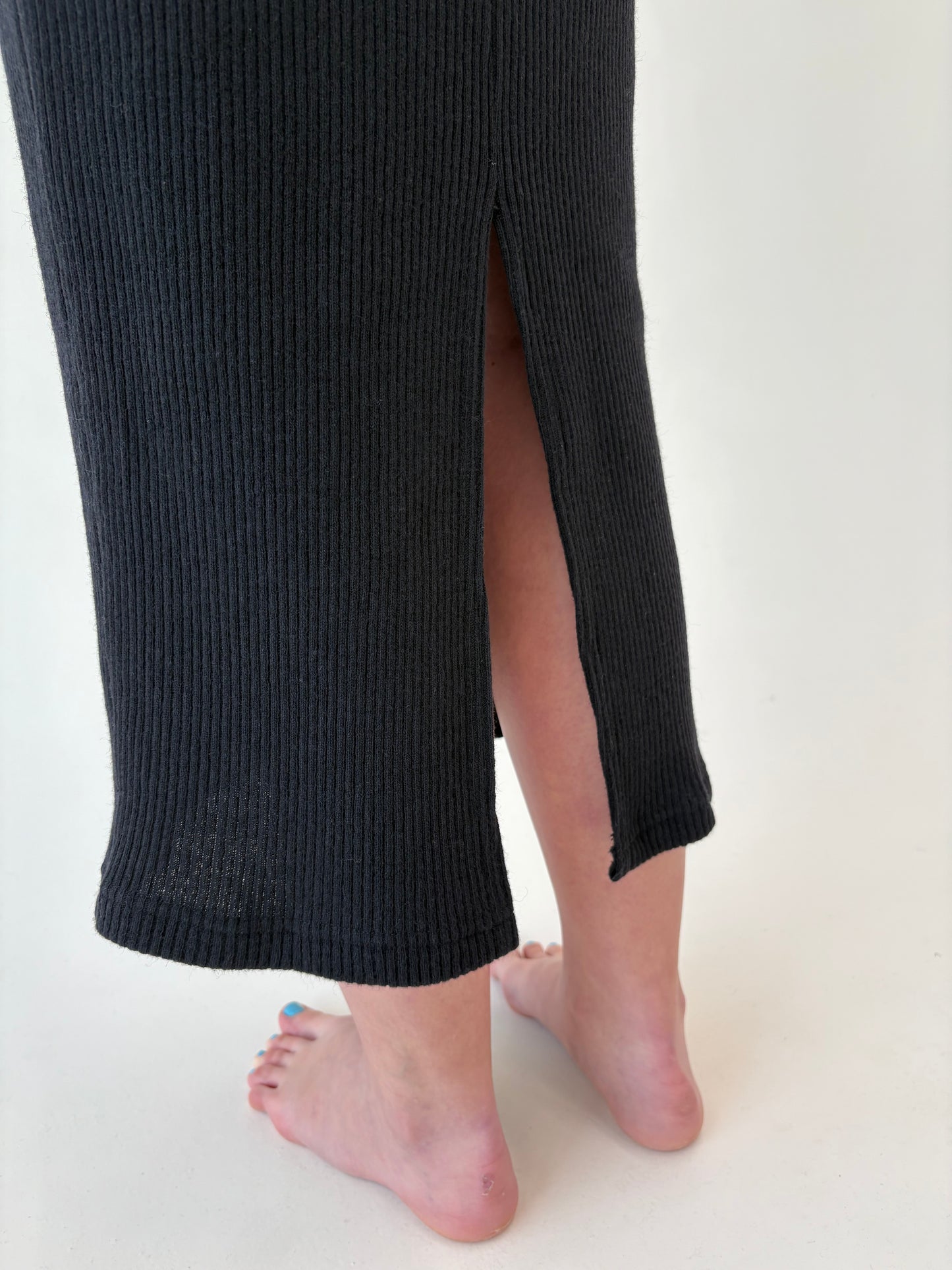 Fustă maxi neagră din tricot 80% lana extrafina cu talie ultra înaltă