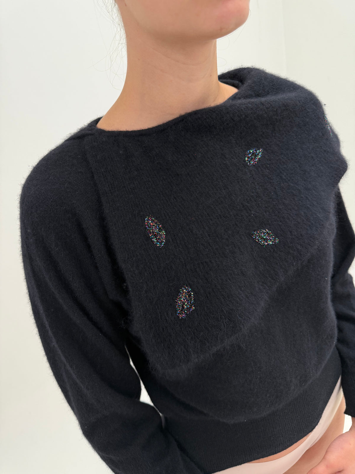Pulover vintage negru din Angora cu guler supradimensionat
