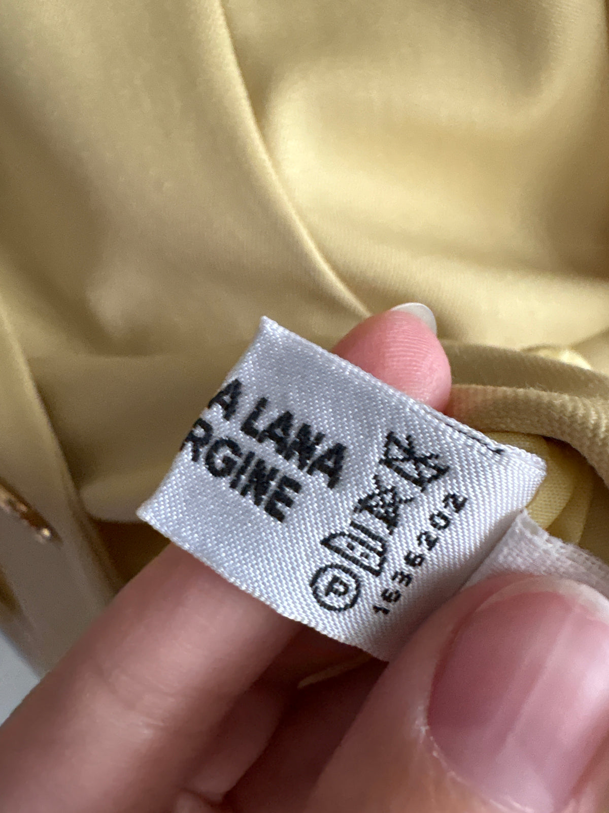 Sacou petite cambrat italian din lana extrafina virgină butter yellow