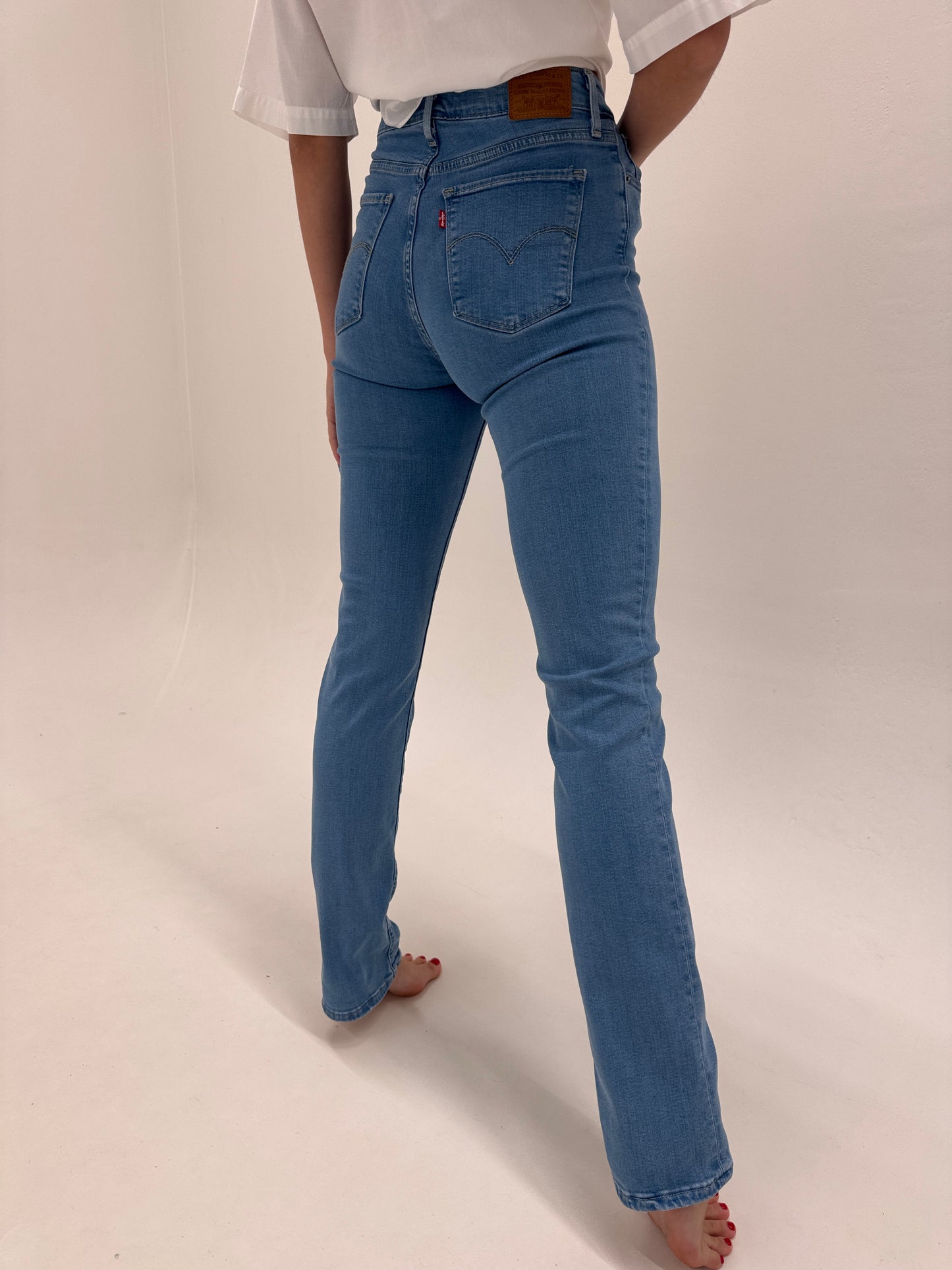 Jeans Levi’s 724 premium high rise ultra tall straight ultra confort classic wash