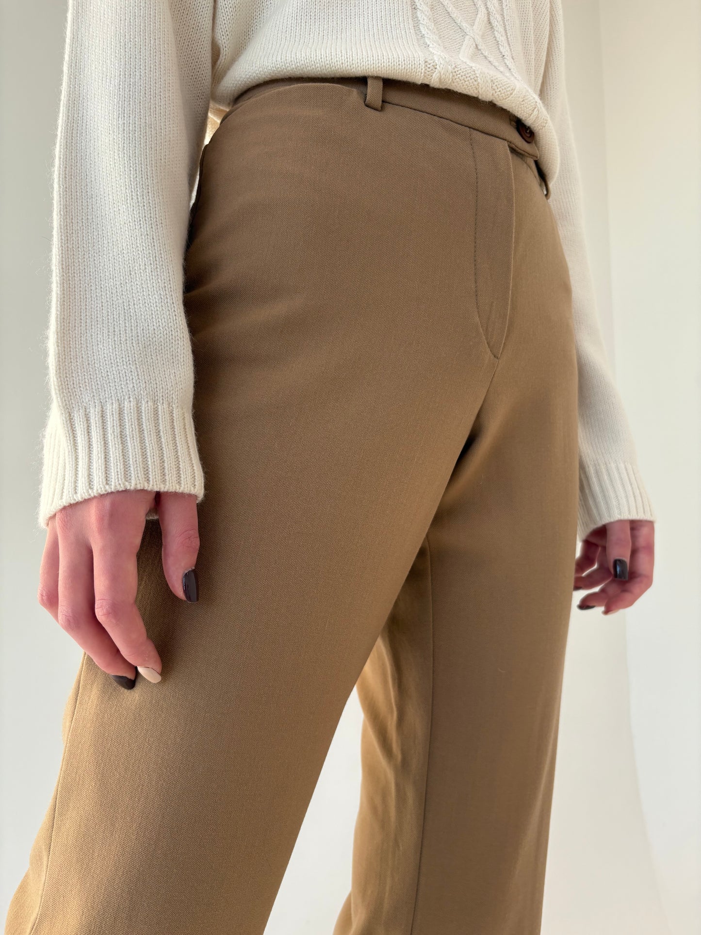 Pantaloni camel din stofă de lana extrafina confort ușor modelatoare