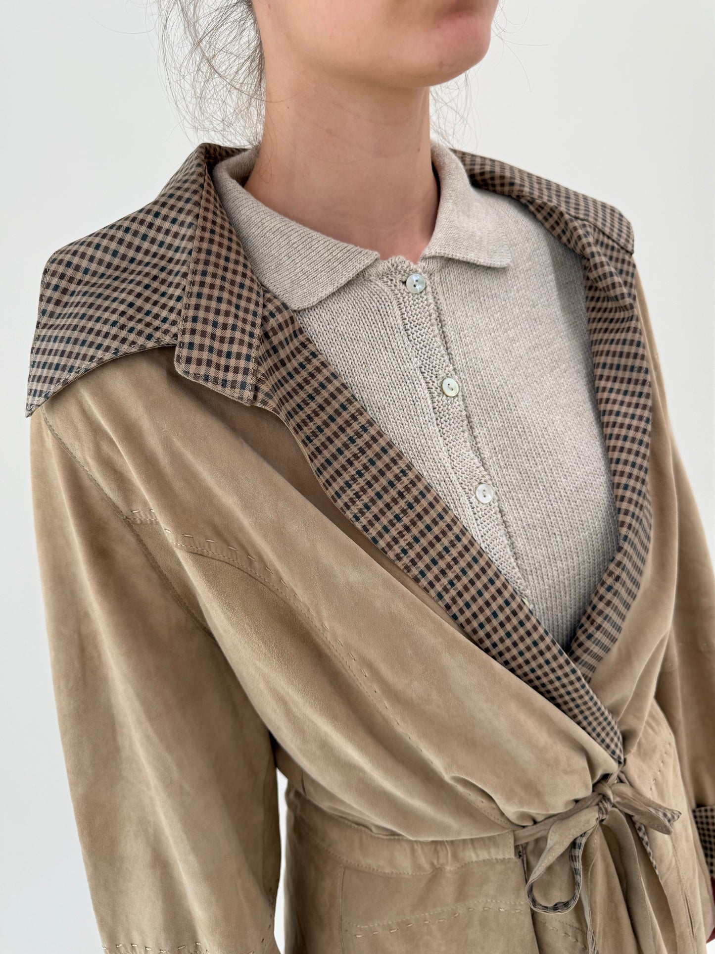 Trench camel cu cordon din cea mai fină și subțire piele naturală suede
