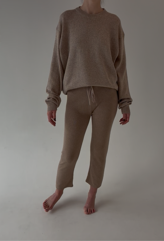 Pantaloni cu influențe sport camel din jerse de lana extrafina