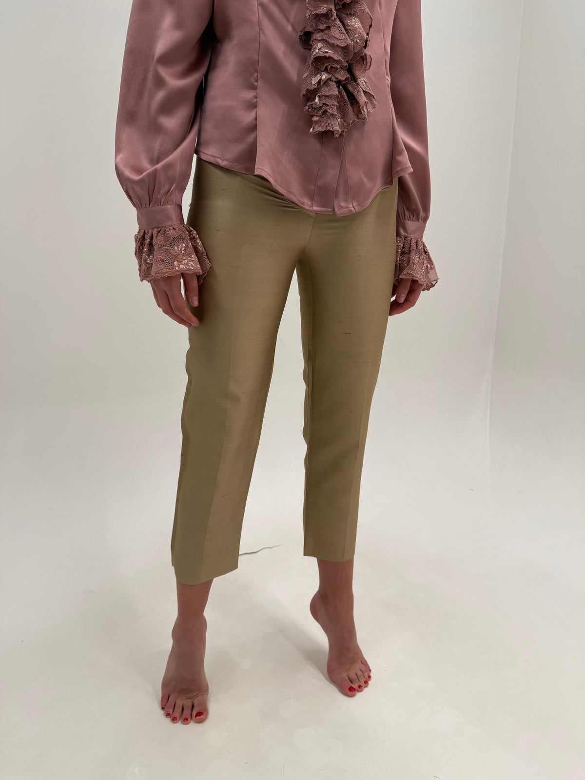 Pantaloni Valentino petite dusty gold din stofă de mătase naturală