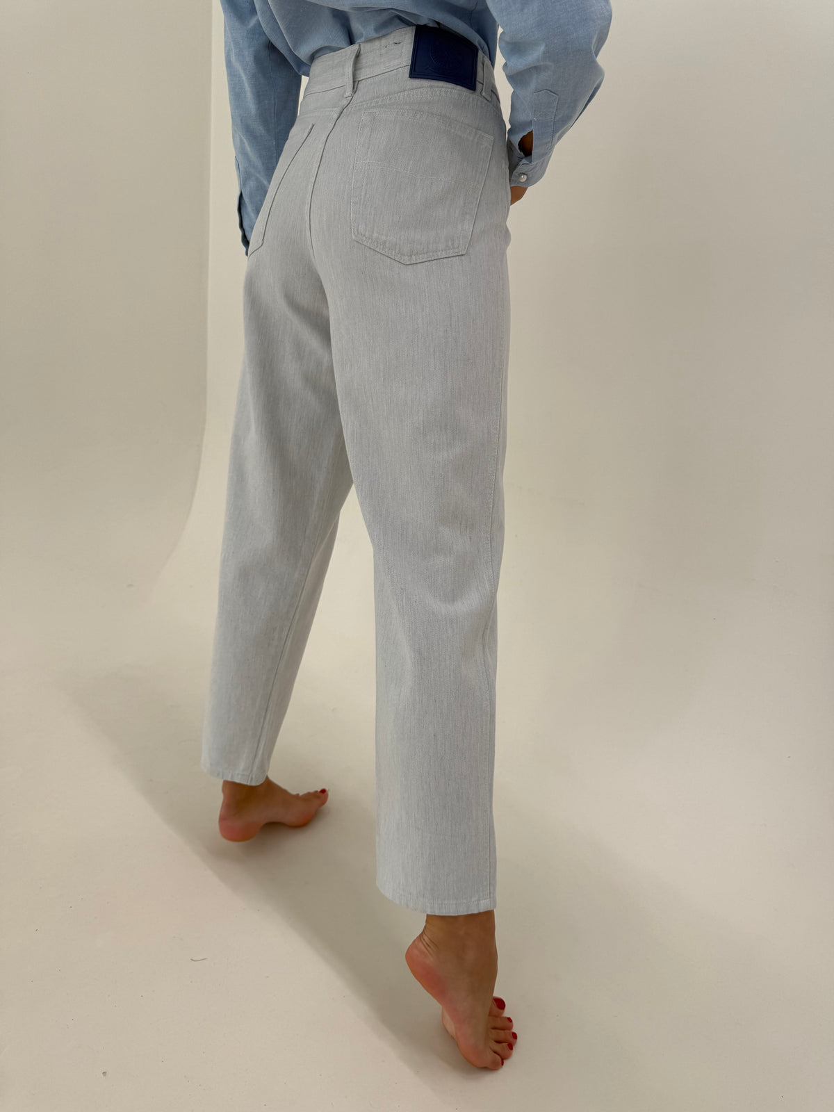 Jeans Trussardi vintage țigaretă light wash the excepționali din bumbac gros moale