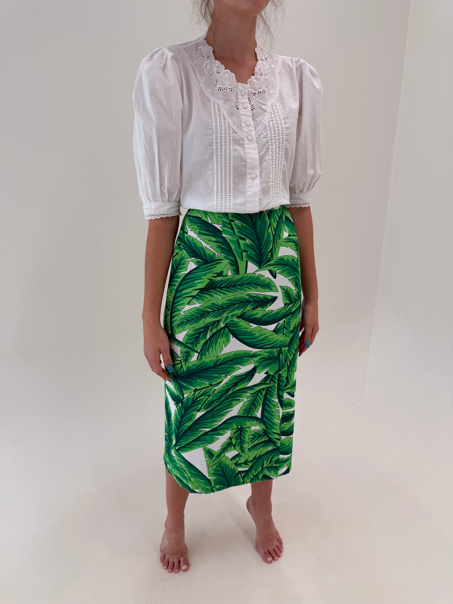 Fustă maxi petrecută cu print floral organic în culori superbe