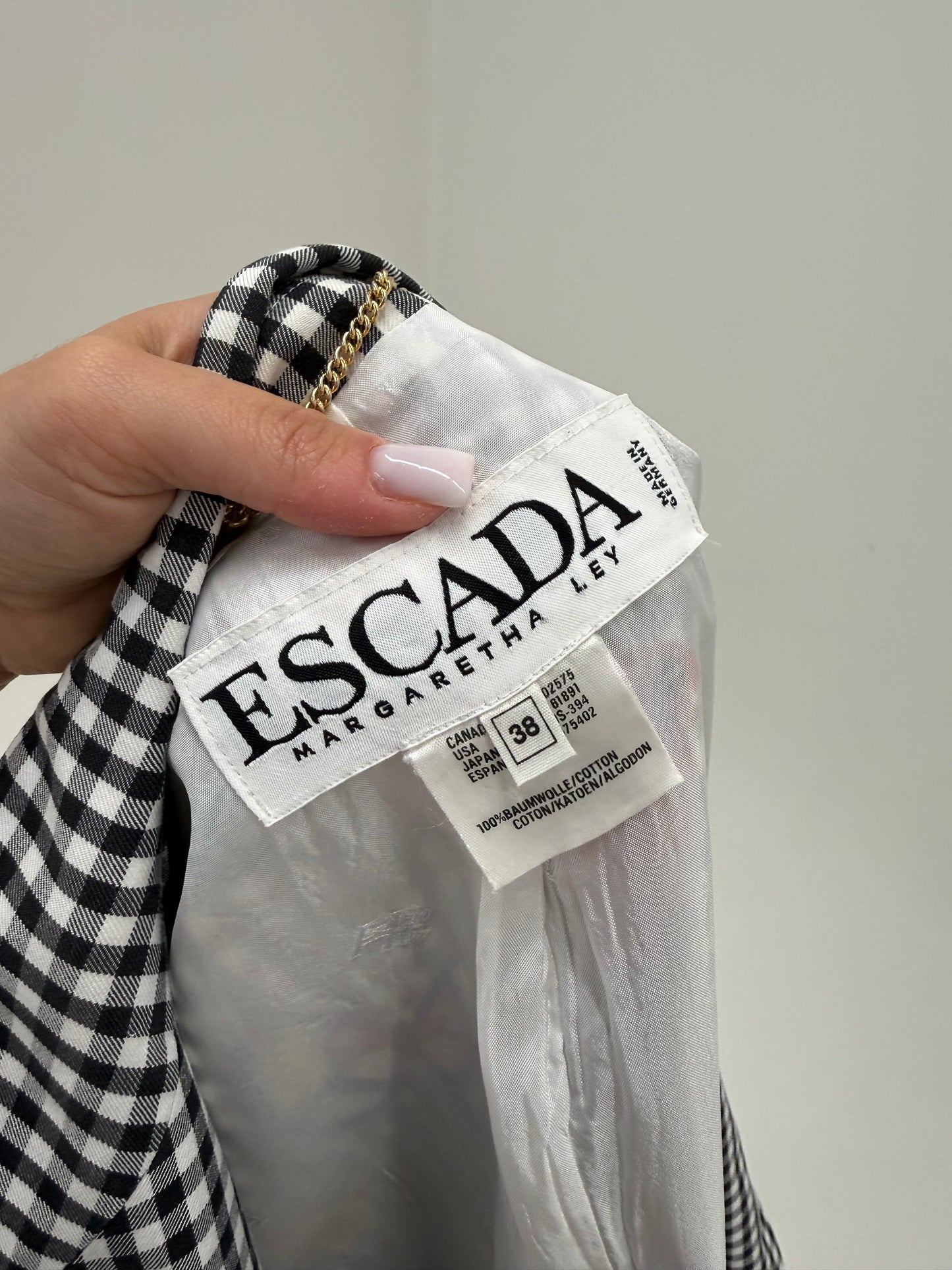 Sacou Escada vintage de vară în carouri alb negru cu închidere dublă și broderie