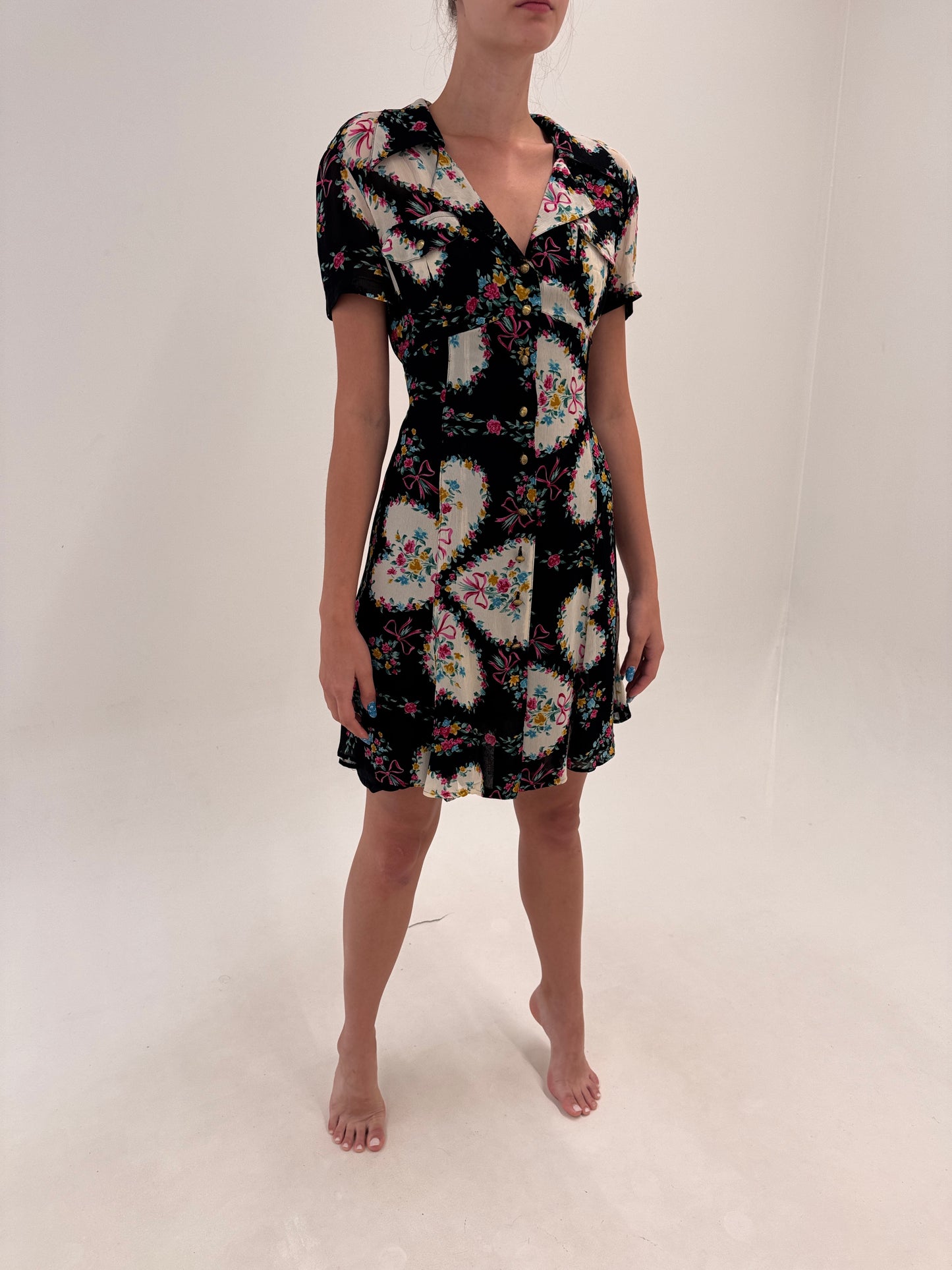 Rochie Moschino neagra cu print în culori tari și talie marcată