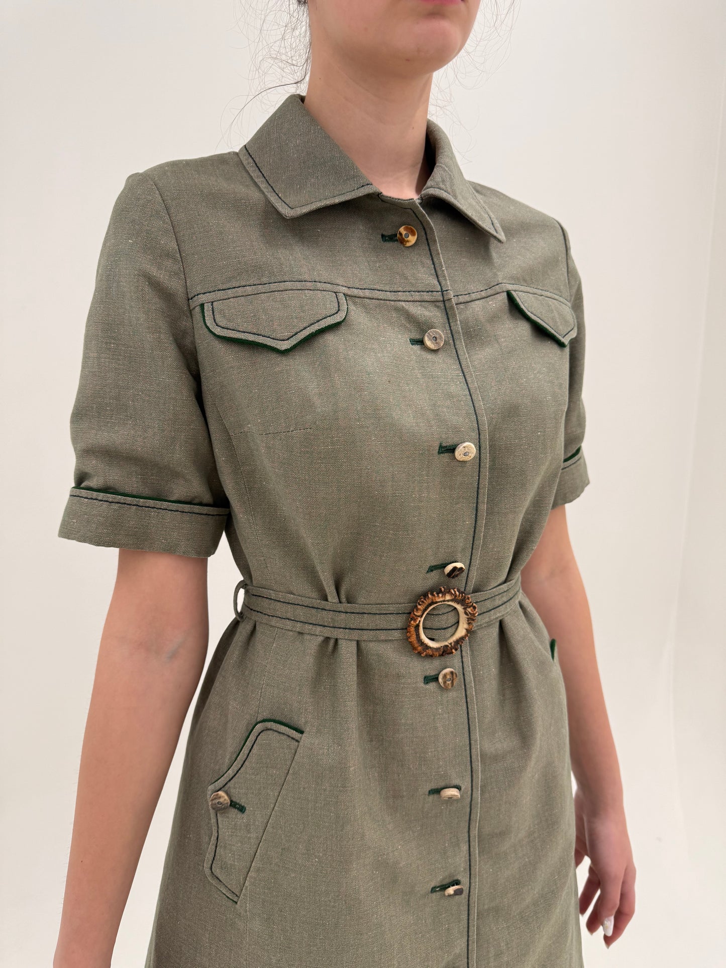 Rochie vintage din pânză de in și bumbac în nuanța superbă