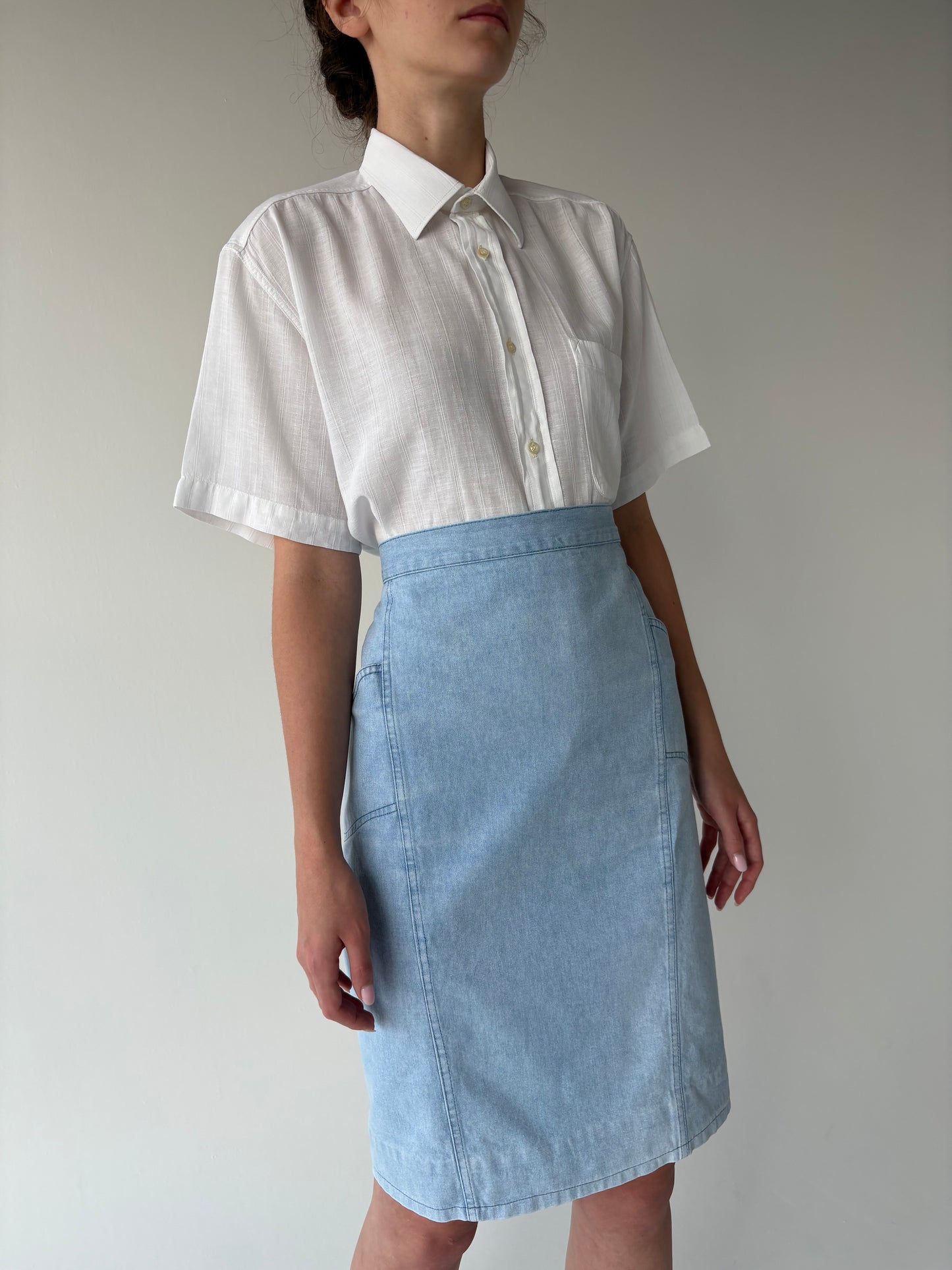 Fustă vintage italienească din Jeans de vară light wash cu buzunare