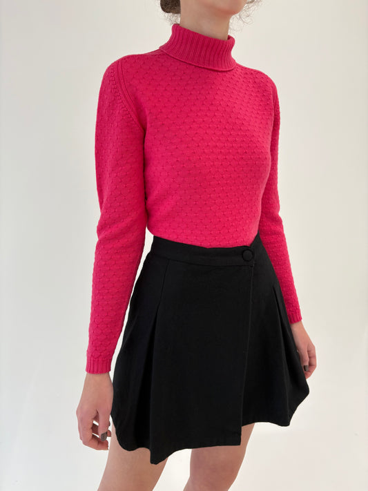 Fustă neagră mini plisată parte peste parte din lana pura extrafina