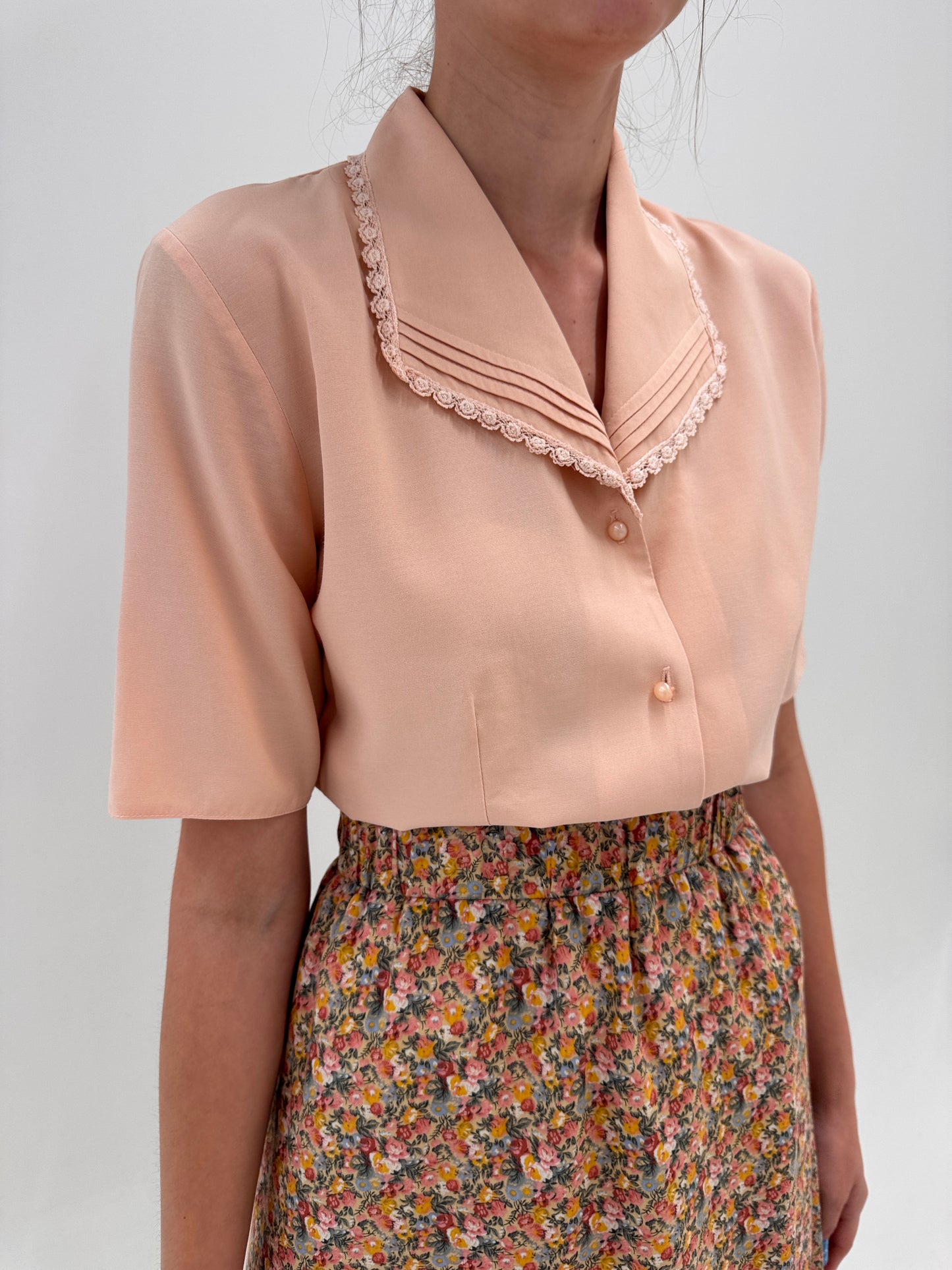 Cămașa vintage cambrata cu revere supradimensionate dusty Pink