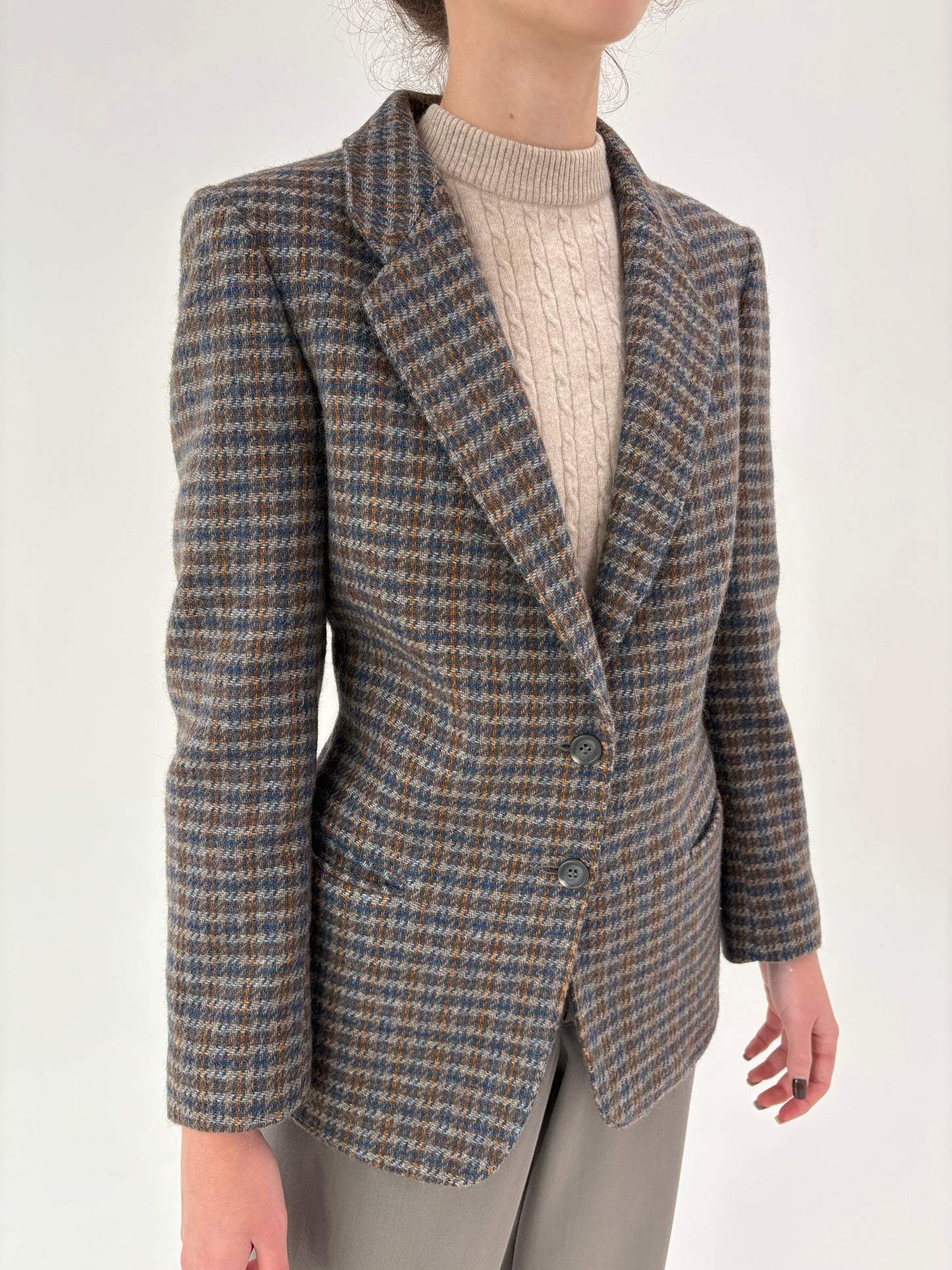 Sacou din tweed gros de lana și mohair în combinație superbă de culori