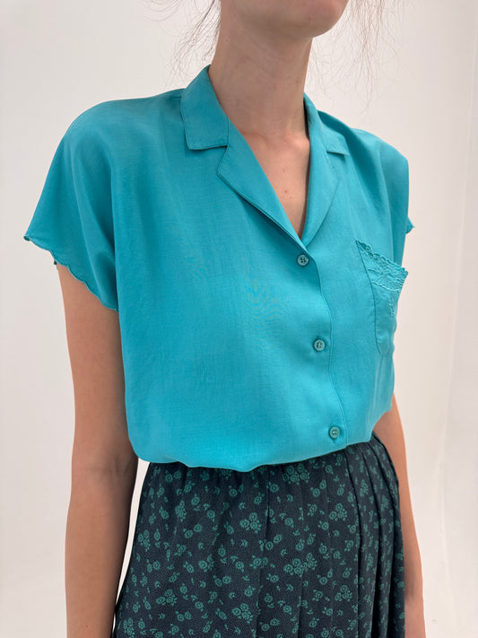 Cămașa vintage ‘couture’ cu broderie delicată manuală din mătase naturală