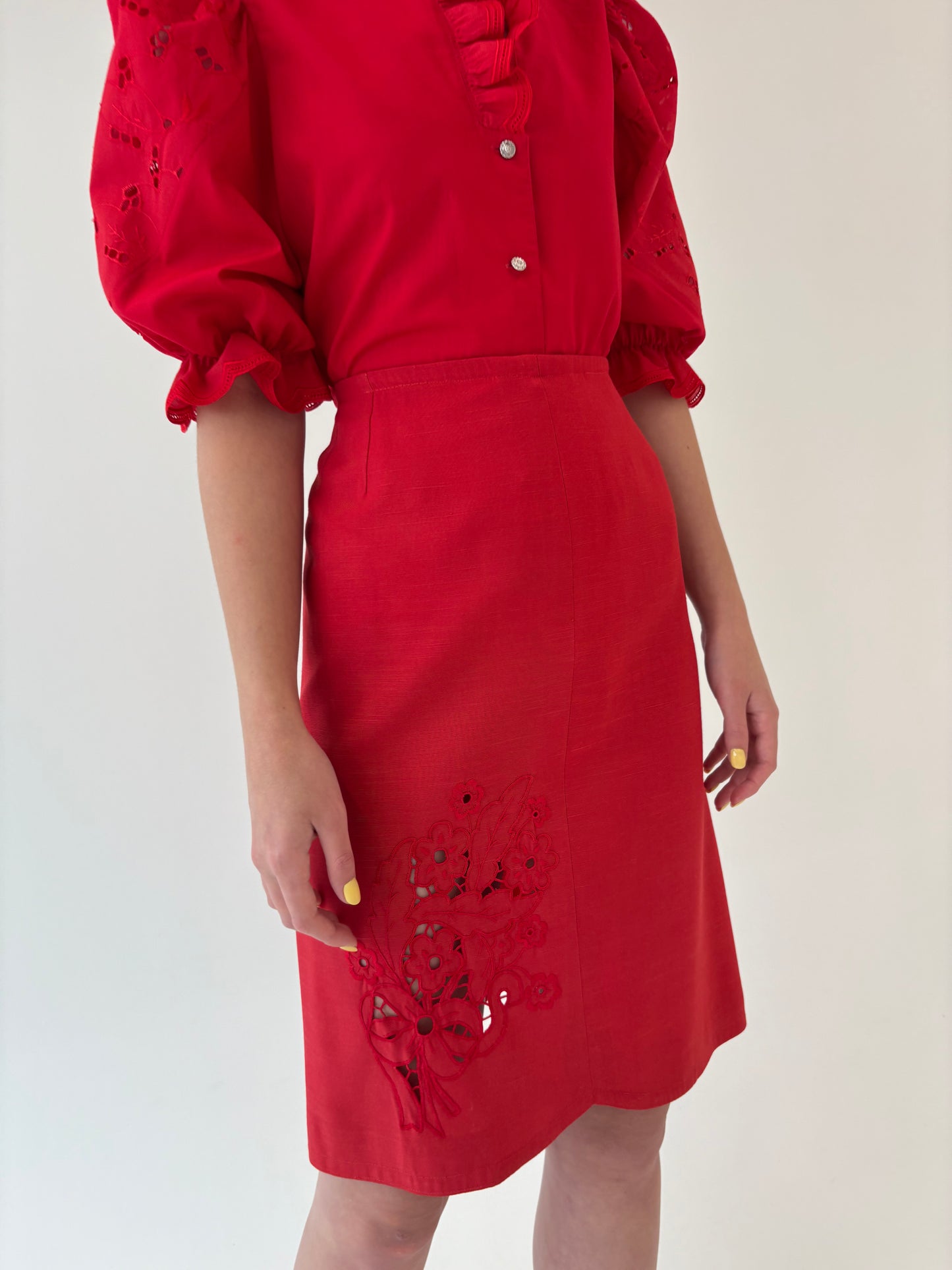 Fustă vintage din pânză cu broderie anglaise și talie elastică